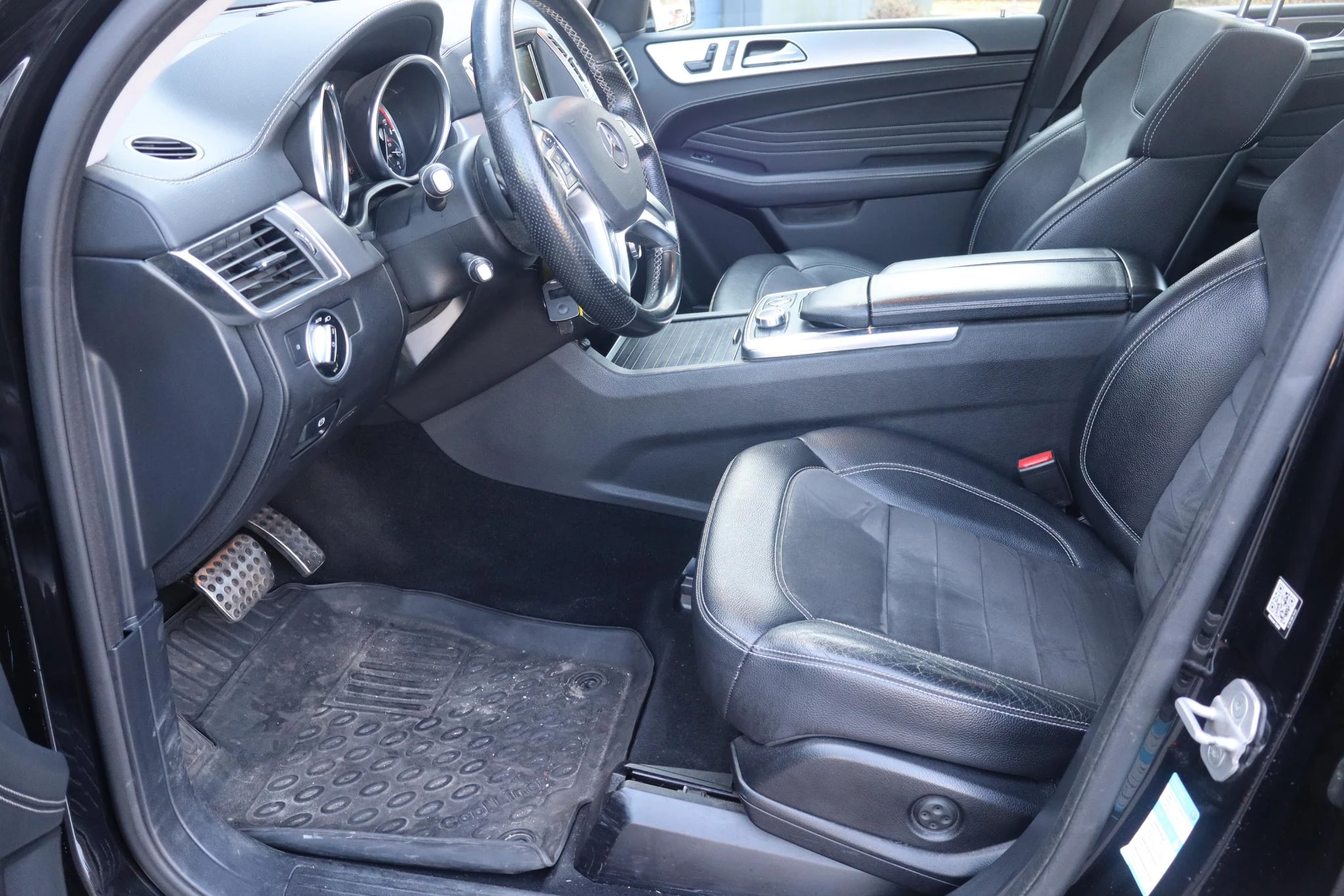 Hoofdafbeelding Mercedes-Benz M-Klasse