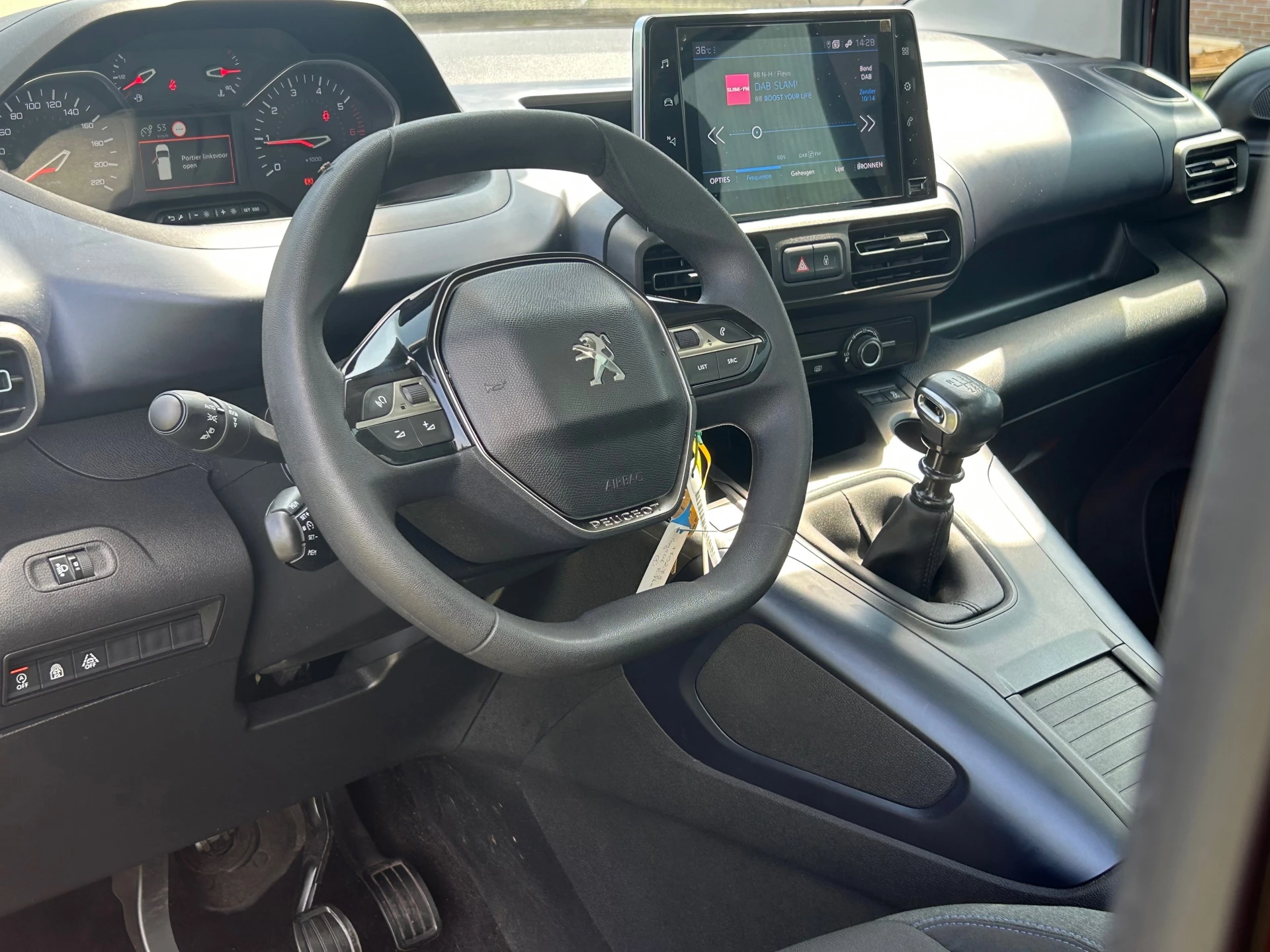 Hoofdafbeelding Peugeot Rifter