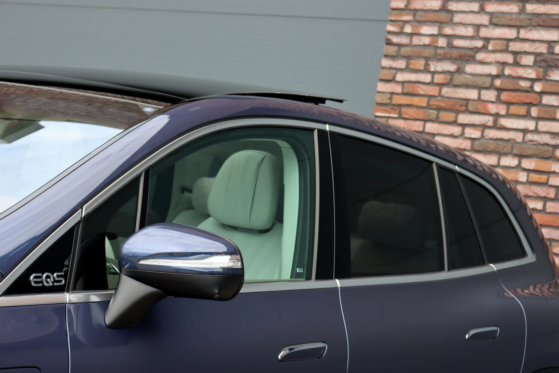 Hoofdafbeelding Mercedes-Benz EQS