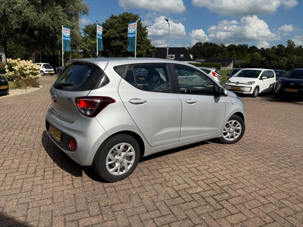 Hoofdafbeelding Hyundai i10