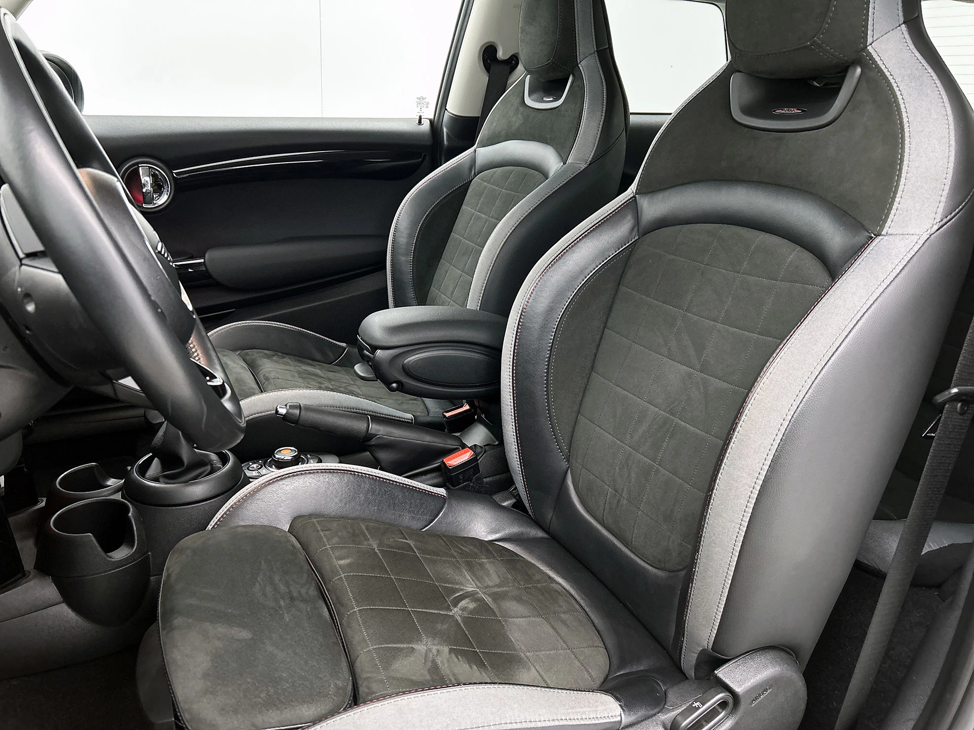 Hoofdafbeelding MINI Cooper S