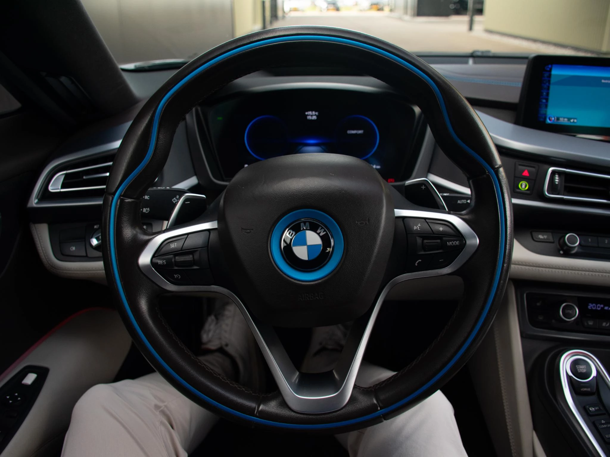 Hoofdafbeelding BMW i8