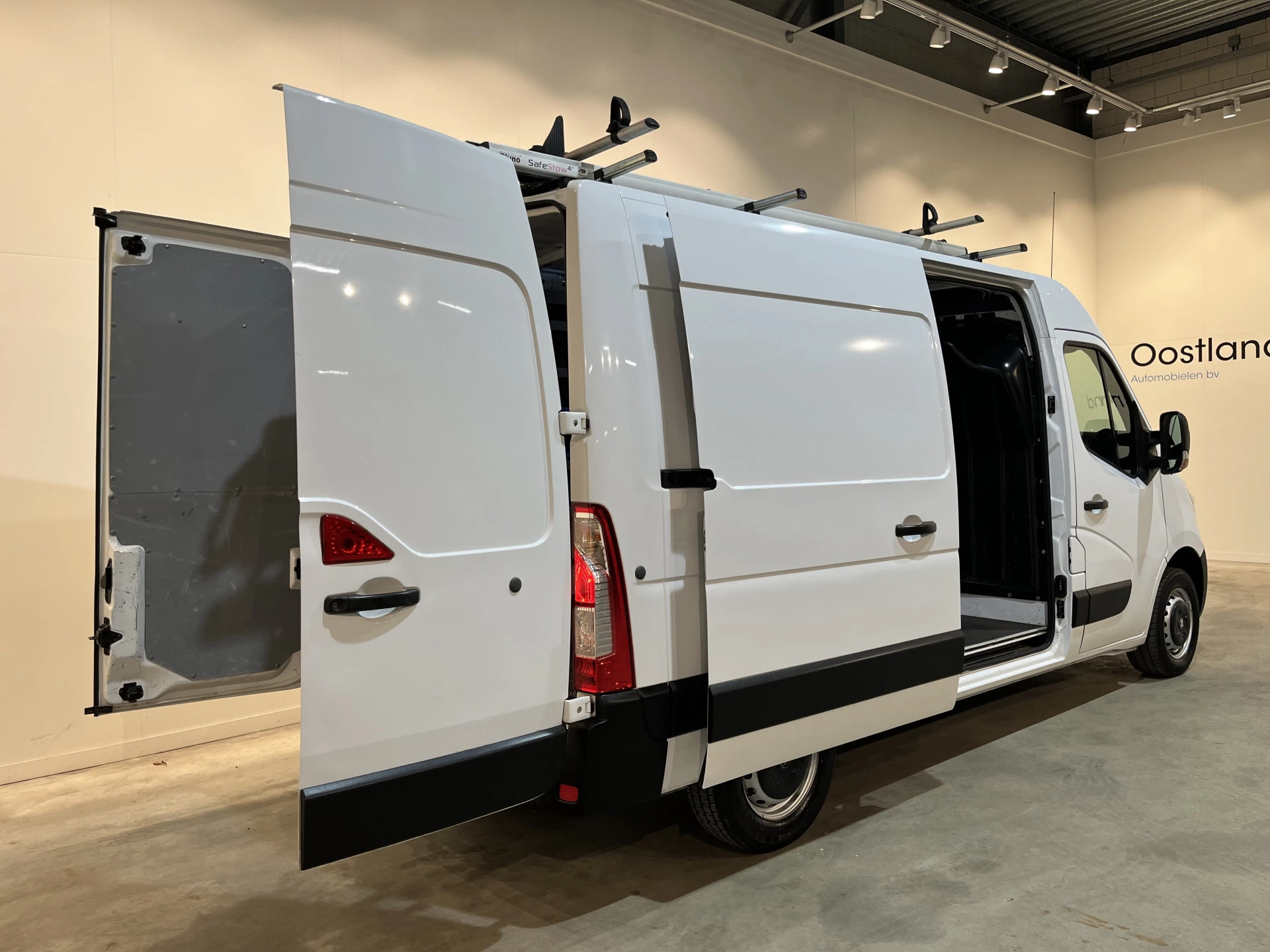Hoofdafbeelding Opel Movano