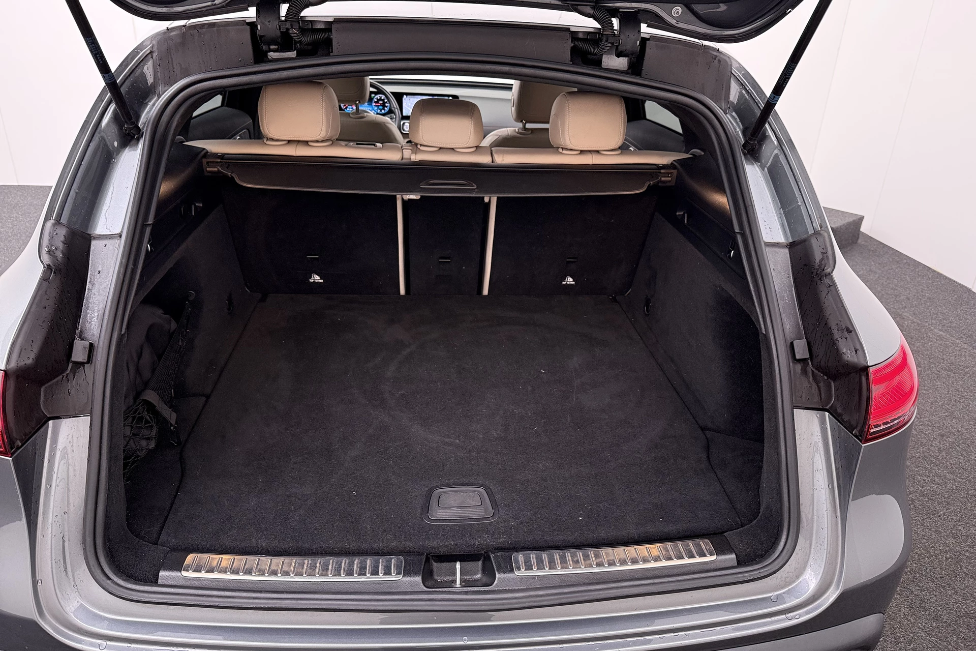 Hoofdafbeelding Mercedes-Benz EQC