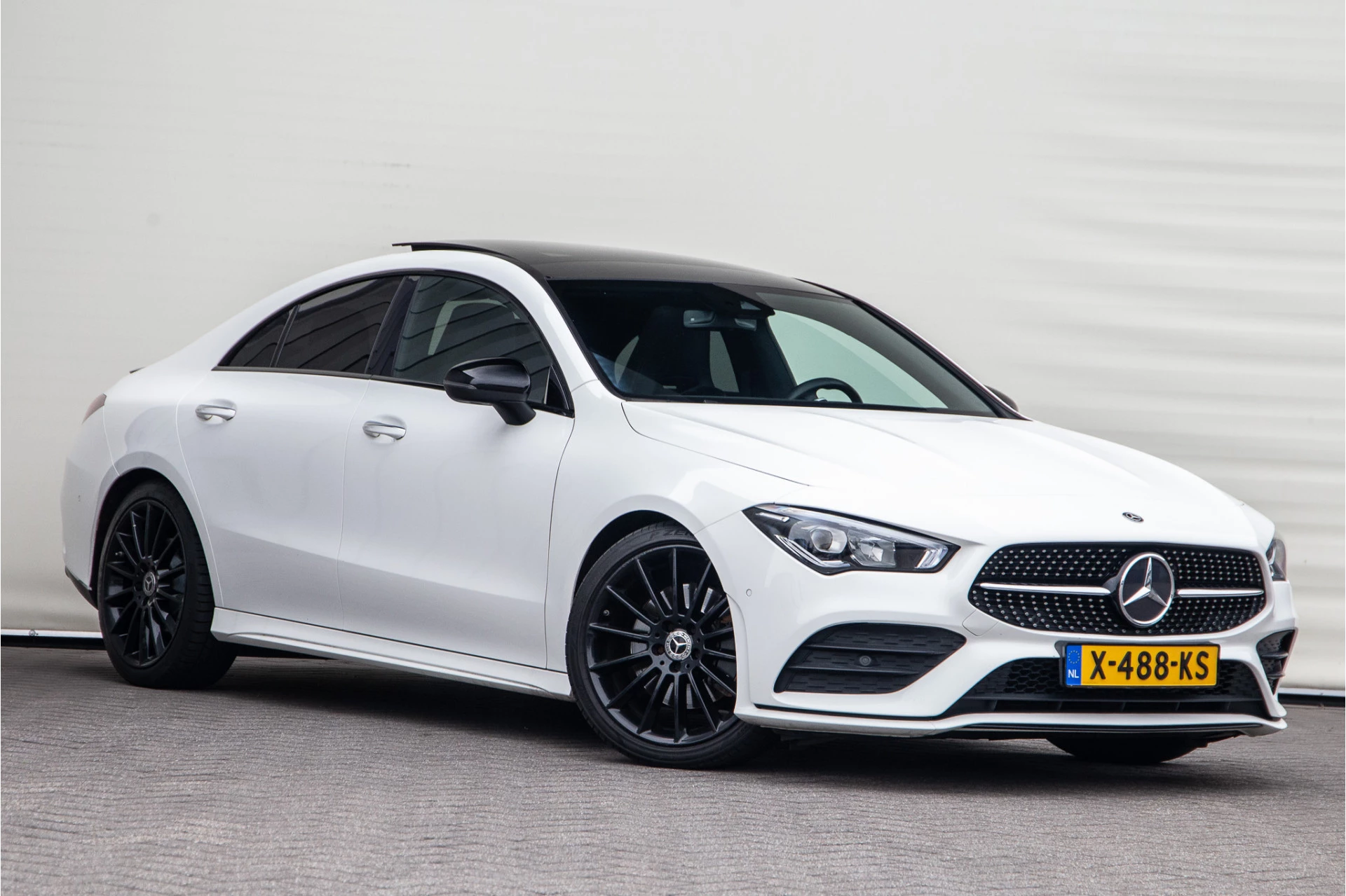 Hoofdafbeelding Mercedes-Benz CLA