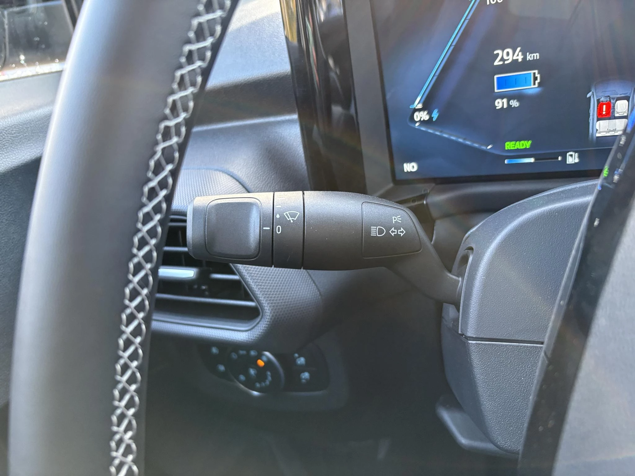 Hoofdafbeelding Ford Transit Courier