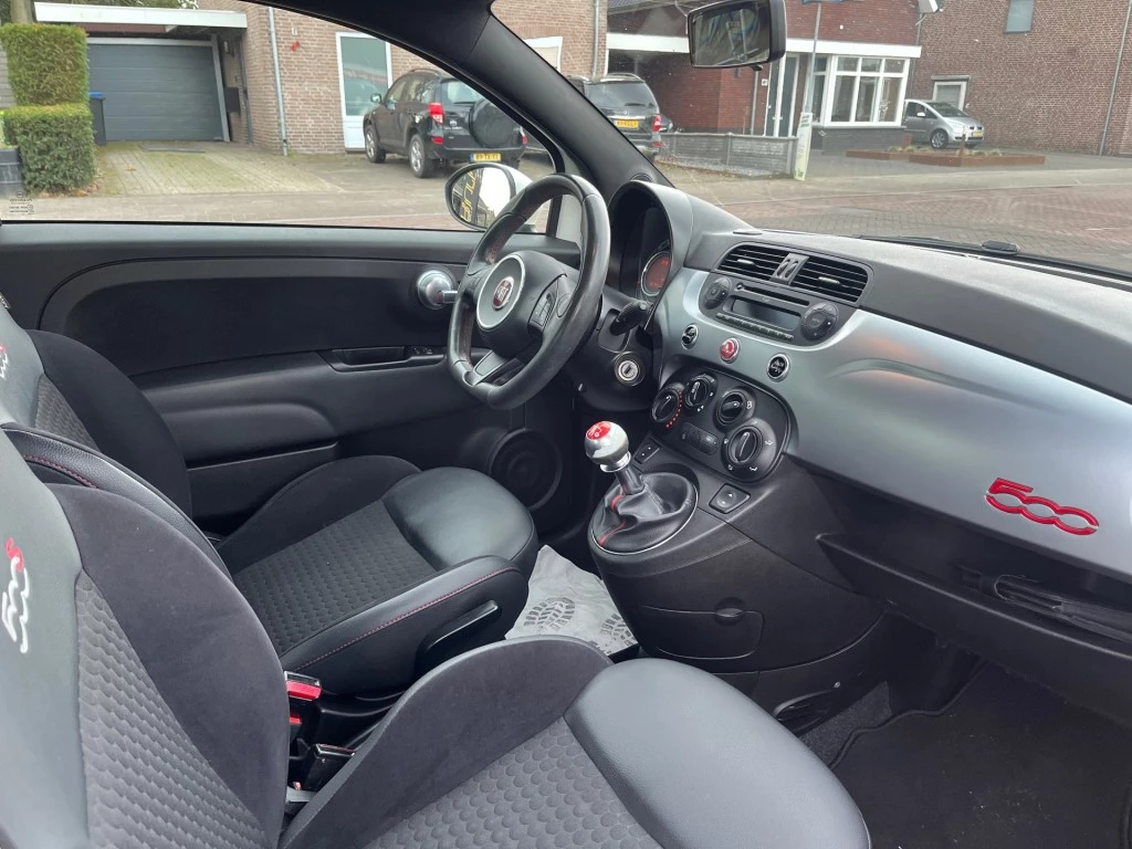 Hoofdafbeelding Fiat 500