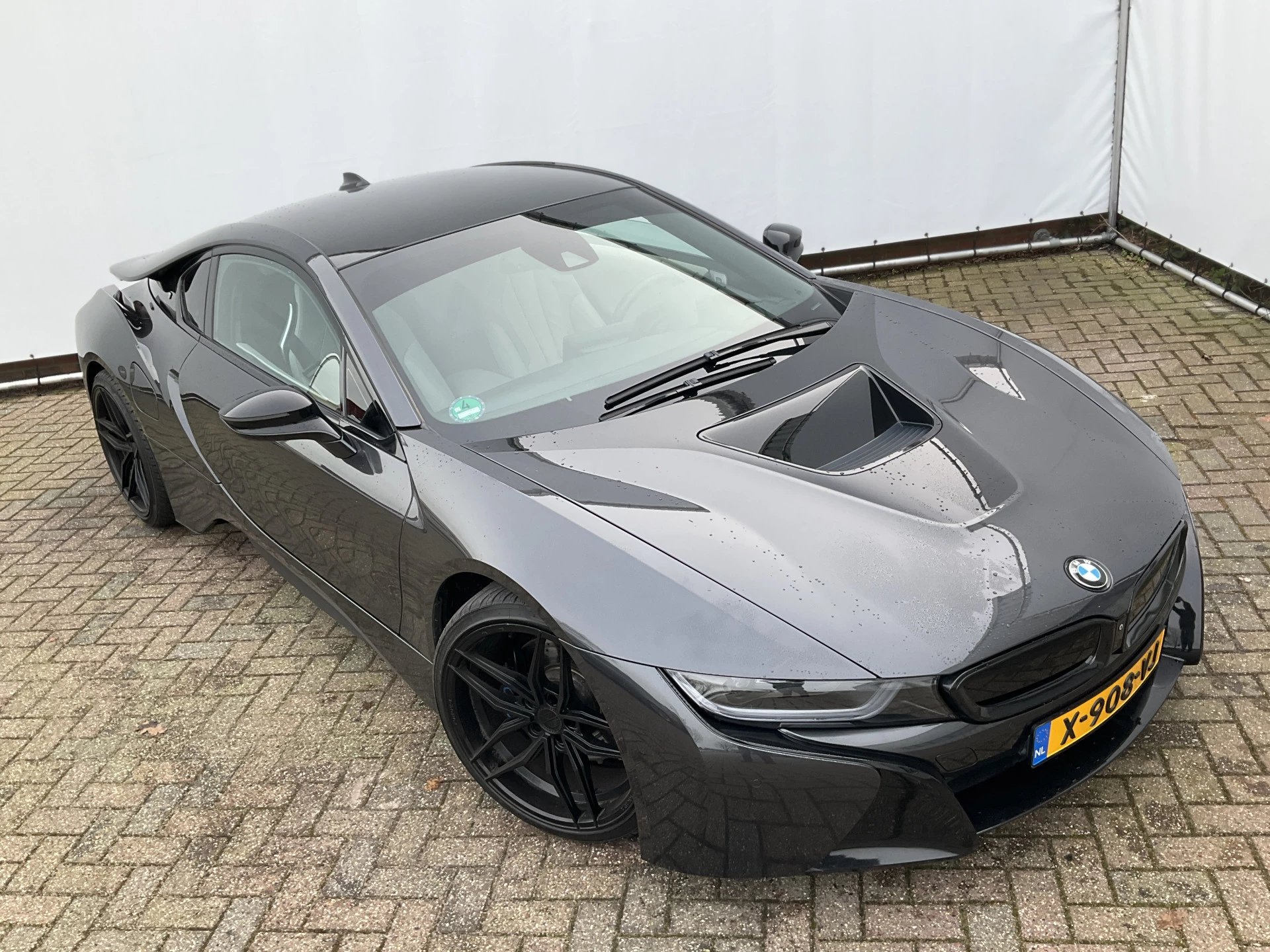 Hoofdafbeelding BMW i8