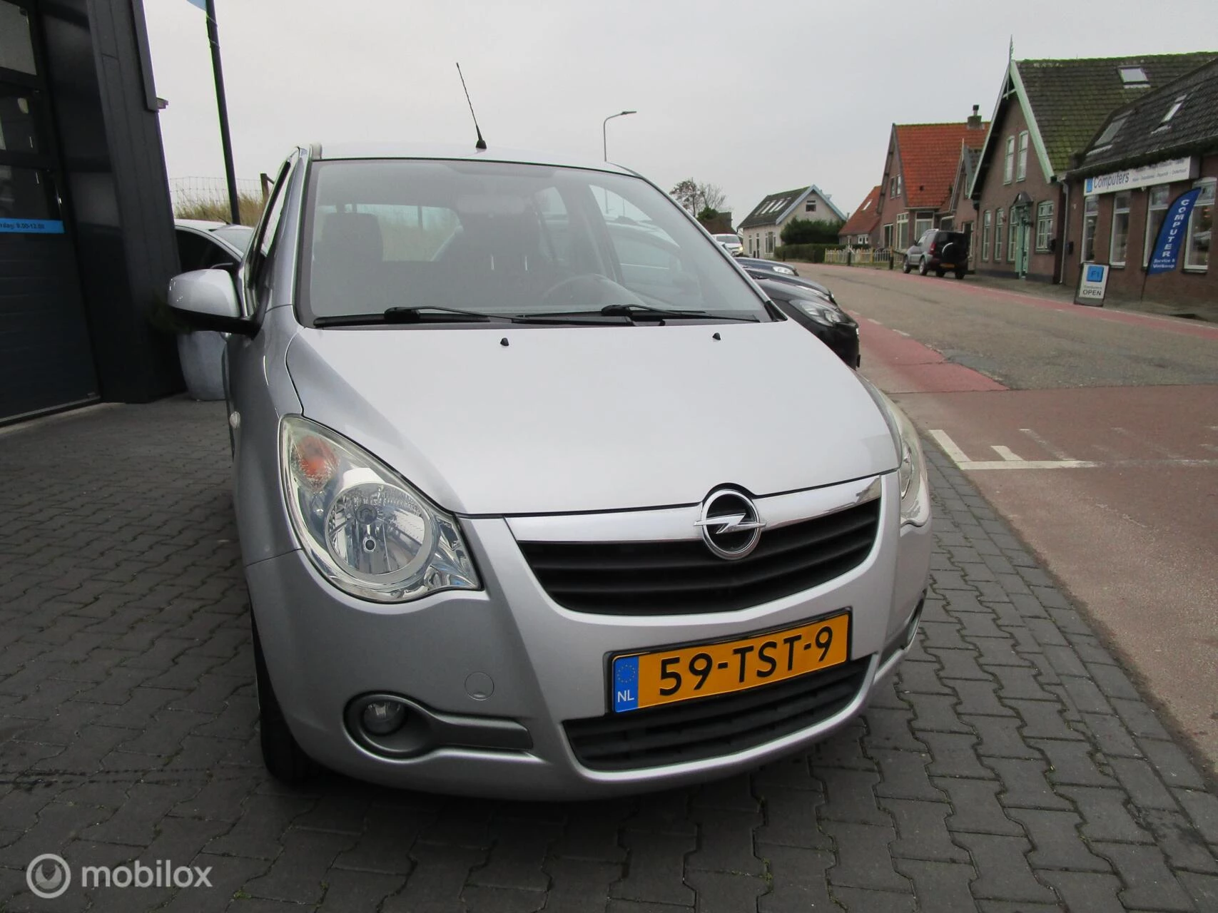 Hoofdafbeelding Opel Agila