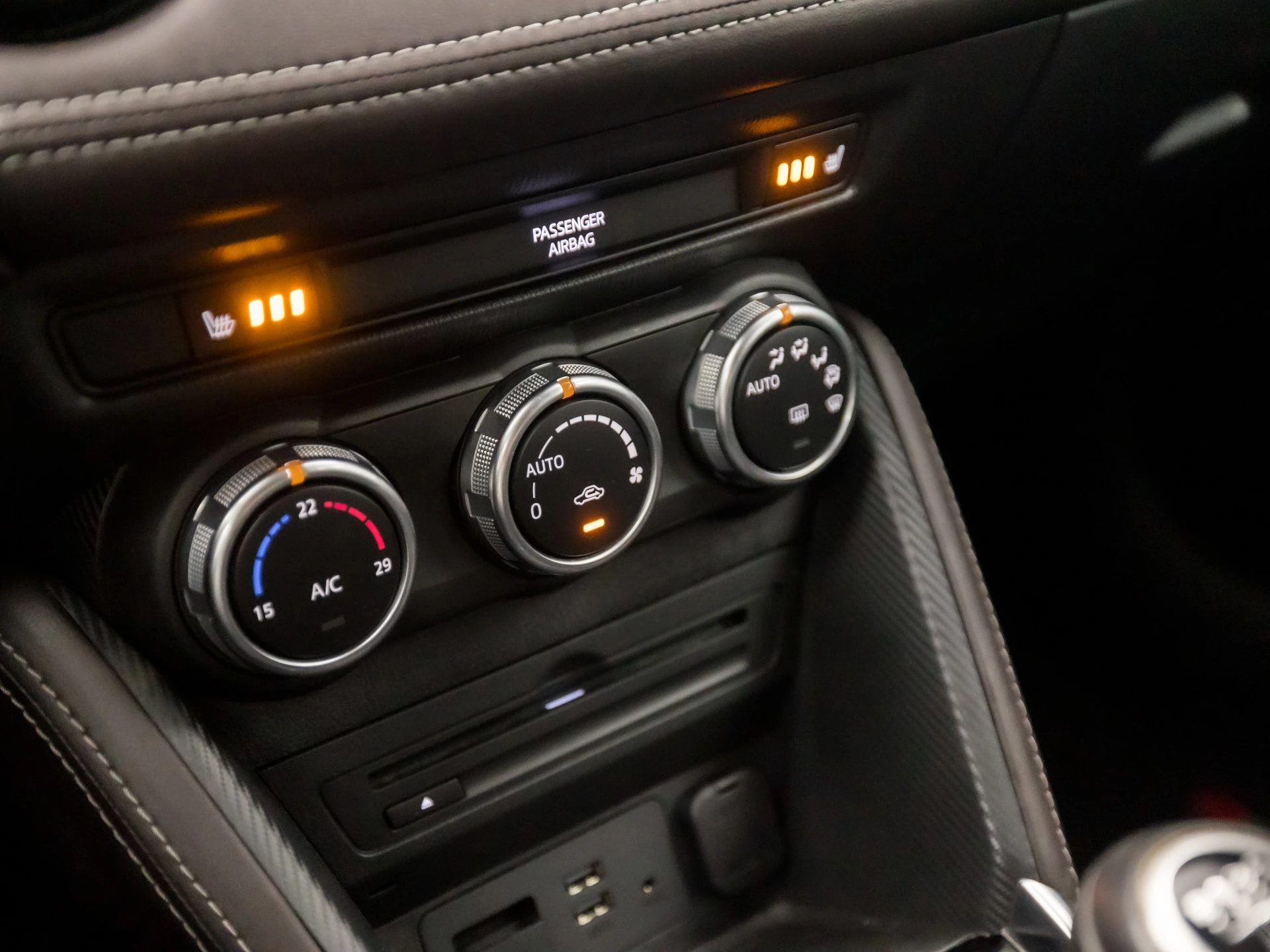Hoofdafbeelding Mazda 2