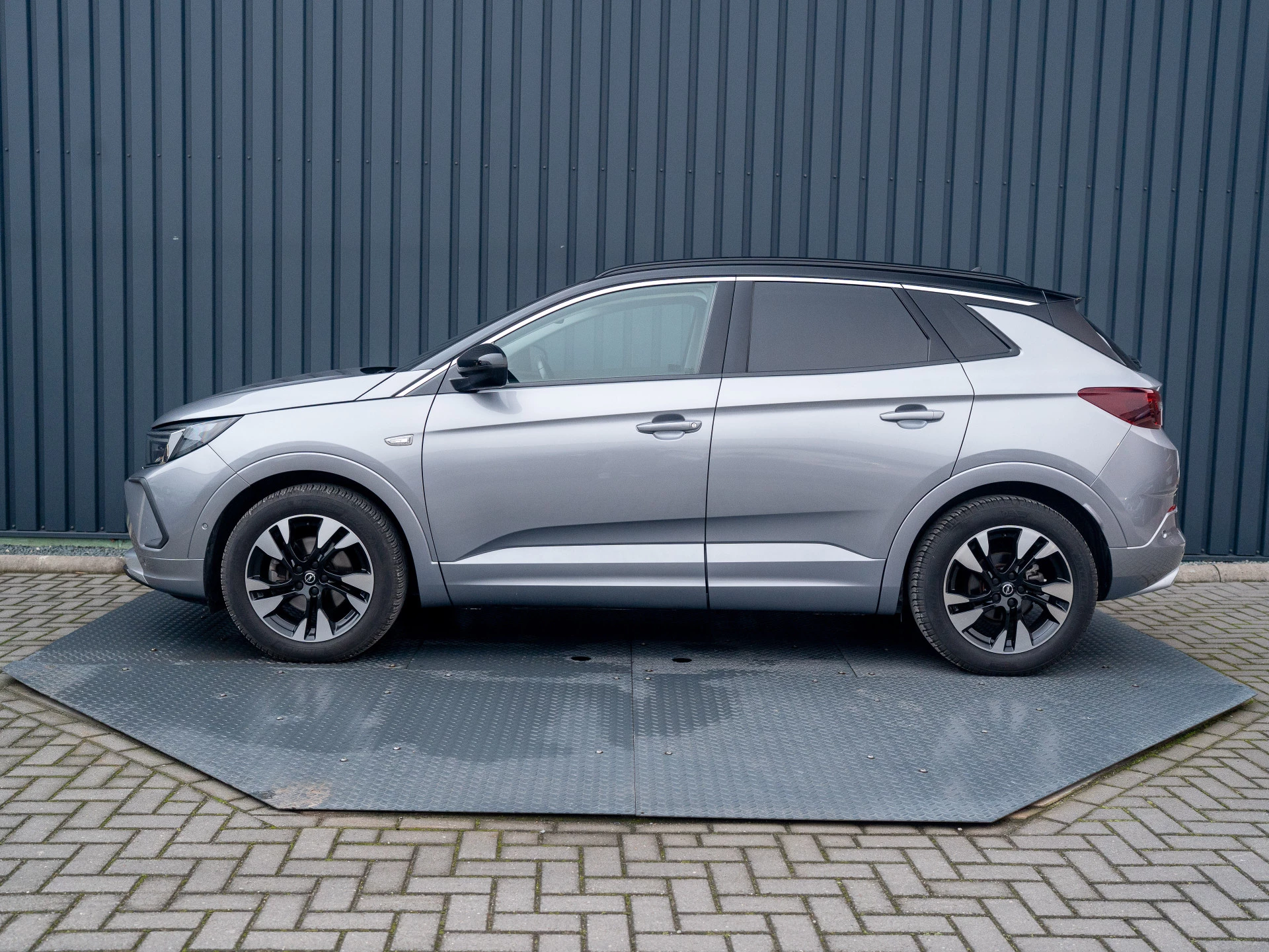 Hoofdafbeelding Opel Grandland