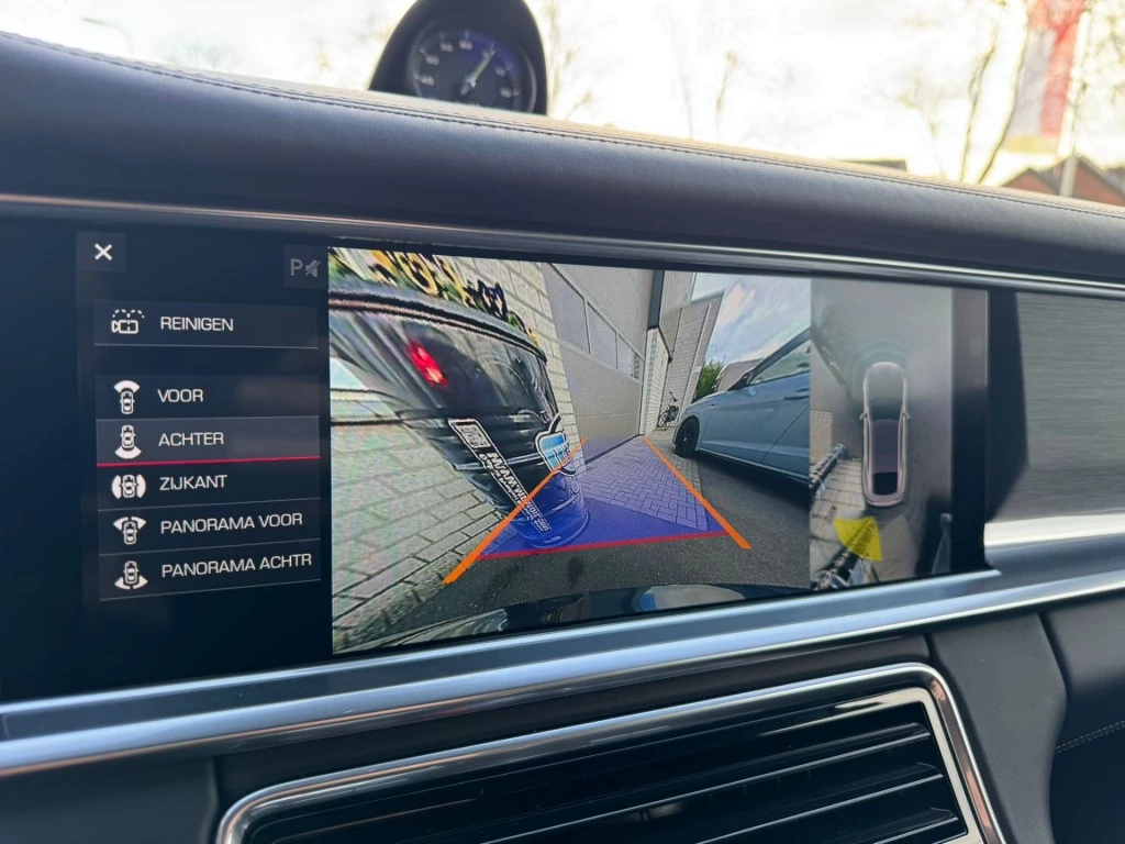 Hoofdafbeelding Porsche Panamera