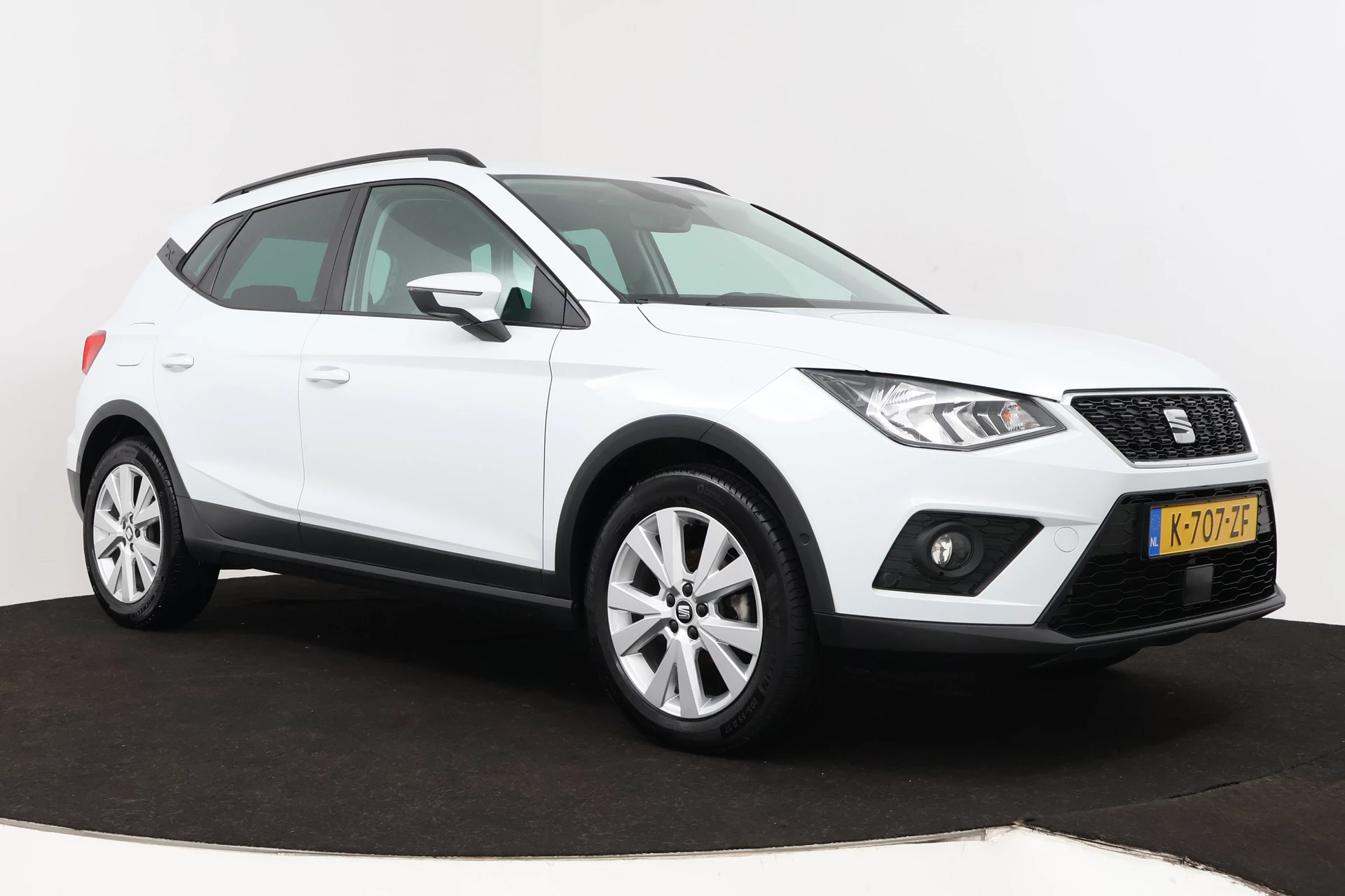 Hoofdafbeelding SEAT Arona