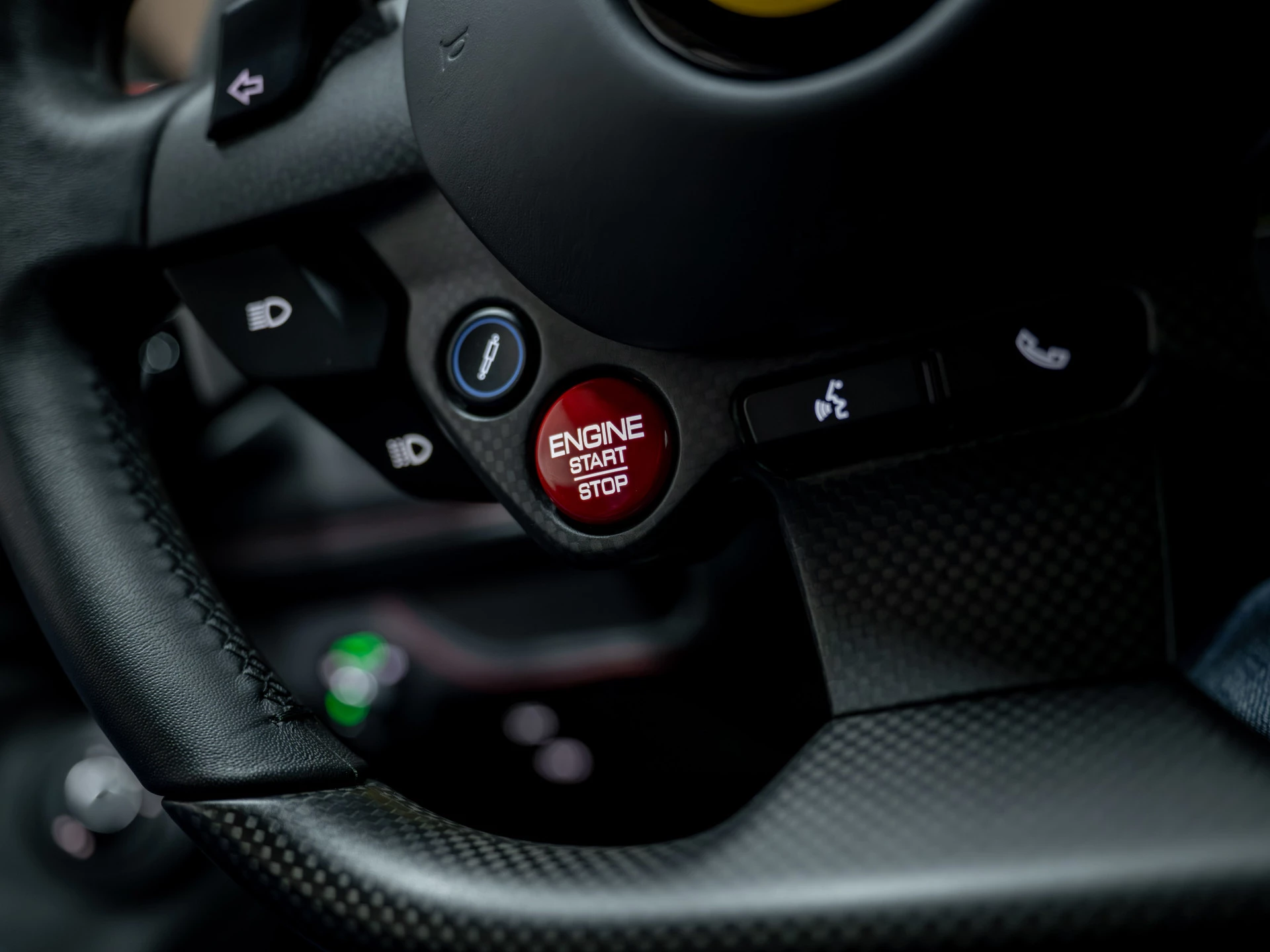 Hoofdafbeelding Ferrari F8 Tributo