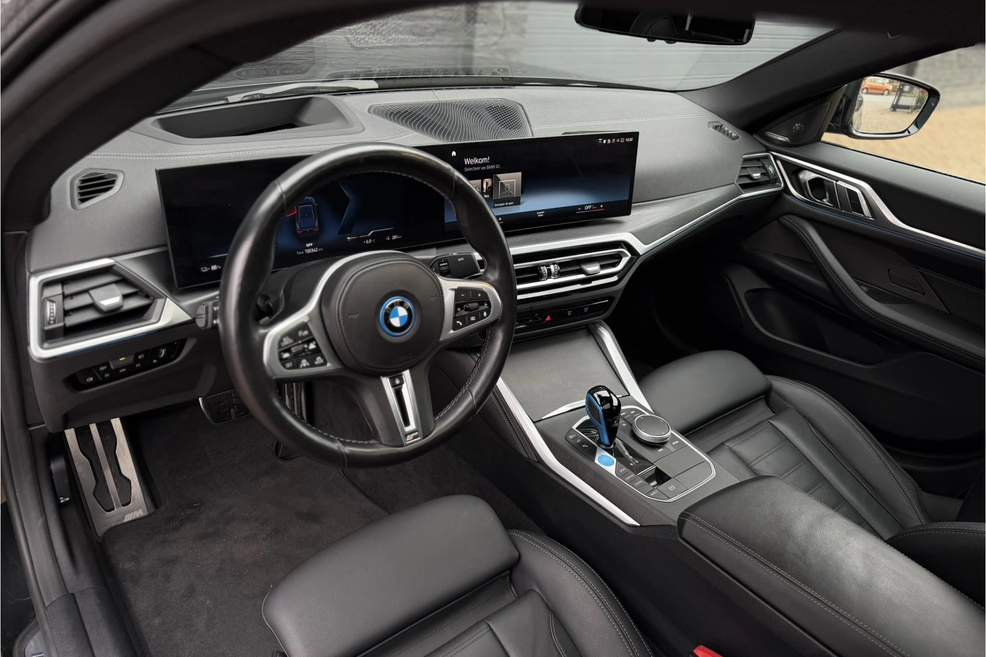 Hoofdafbeelding BMW i4