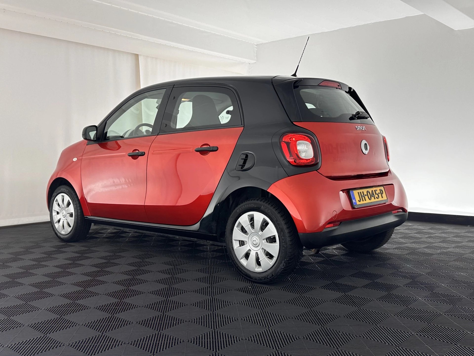 Hoofdafbeelding Smart Forfour