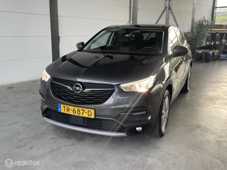 Hoofdafbeelding Opel Grandland X Opel Grandland X 1.2 Turbo Innovation