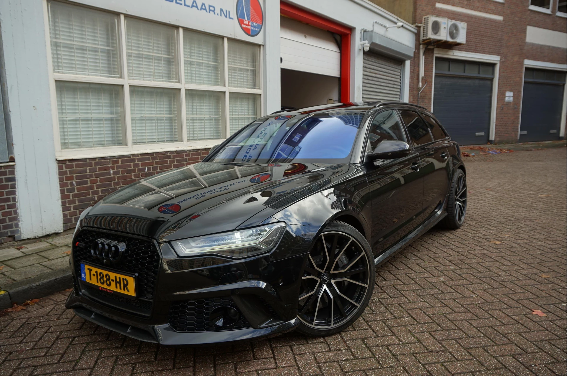 Hoofdafbeelding Audi RS6