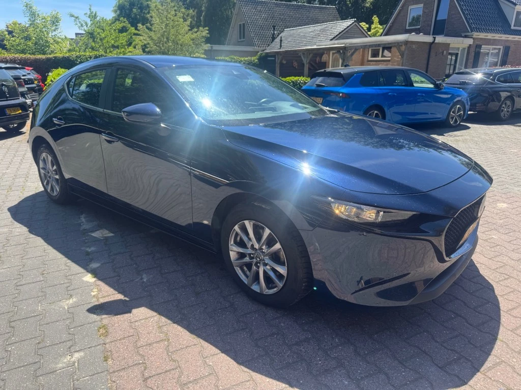 Hoofdafbeelding Mazda 3