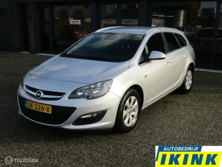 Opel Astra Sports Tourer 1.4 Turbo Edition | AGR-Stoelen, PDC, Trekhaak