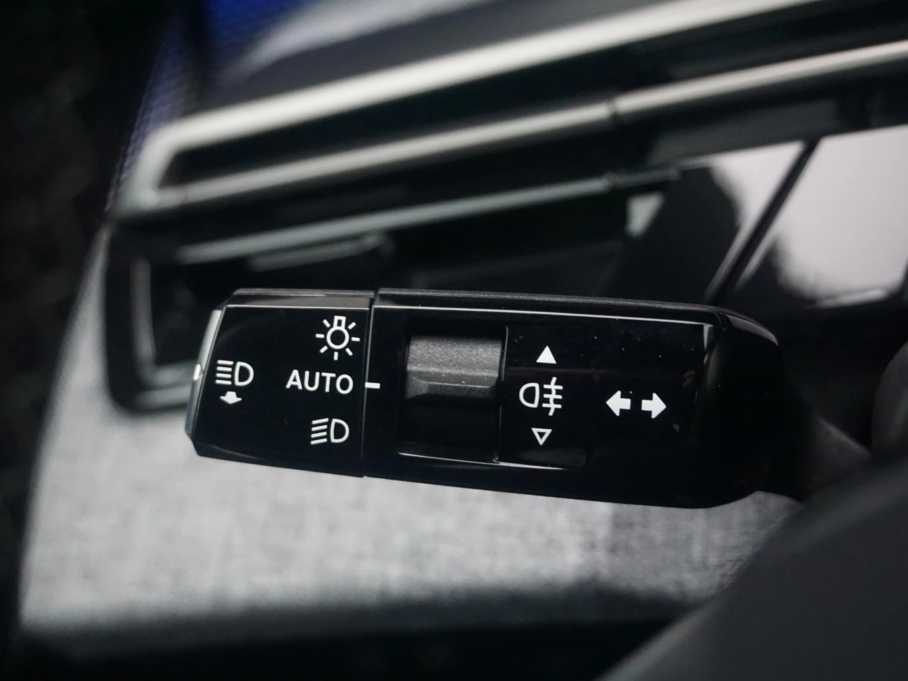 Hoofdafbeelding Peugeot e-3008