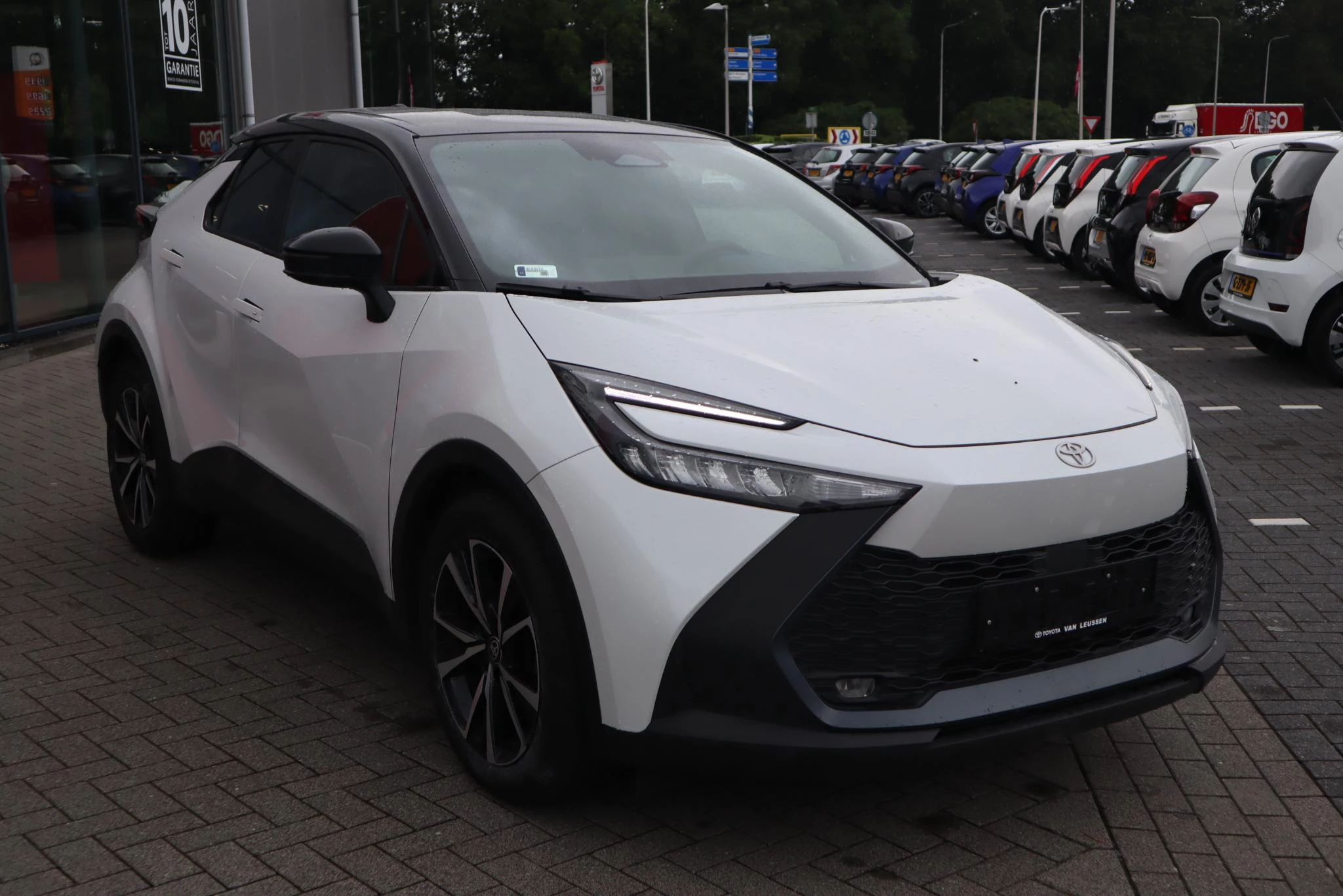 Hoofdafbeelding Toyota C-HR