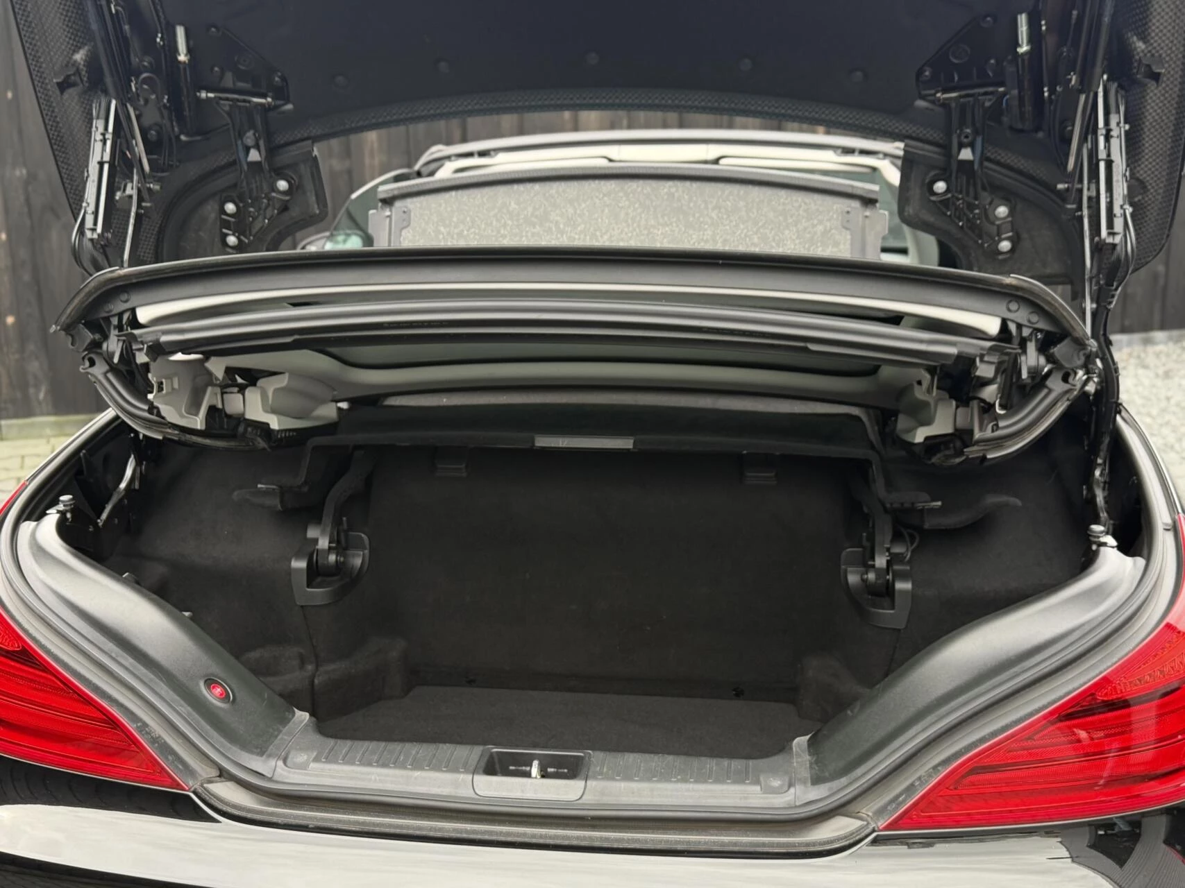 Hoofdafbeelding Mercedes-Benz SL