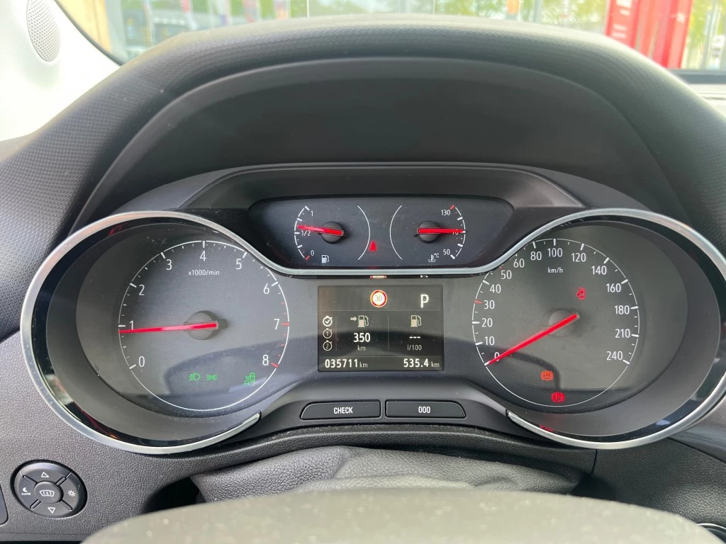 Hoofdafbeelding Opel Crossland X