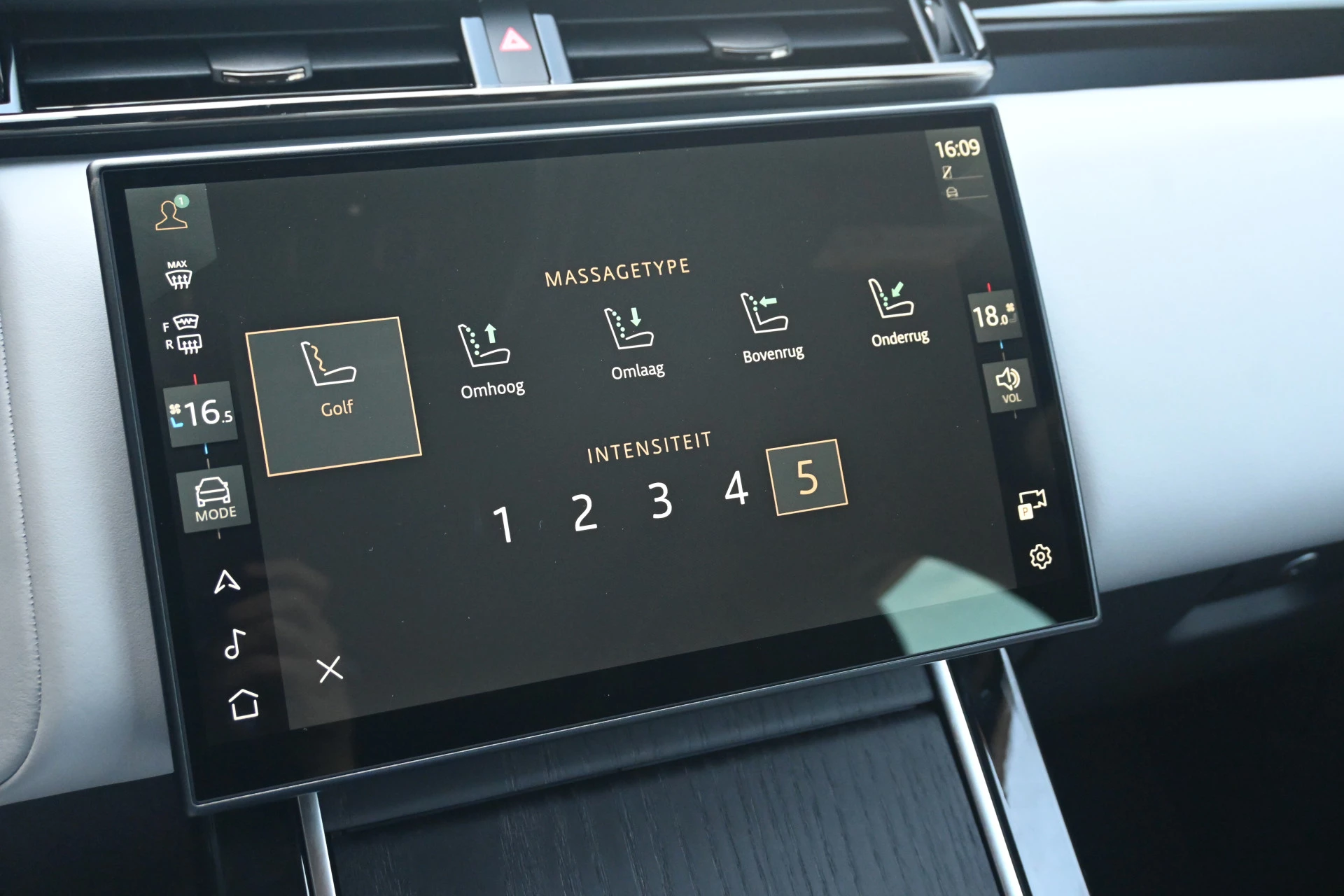 Hoofdafbeelding Land Rover Range Rover Velar