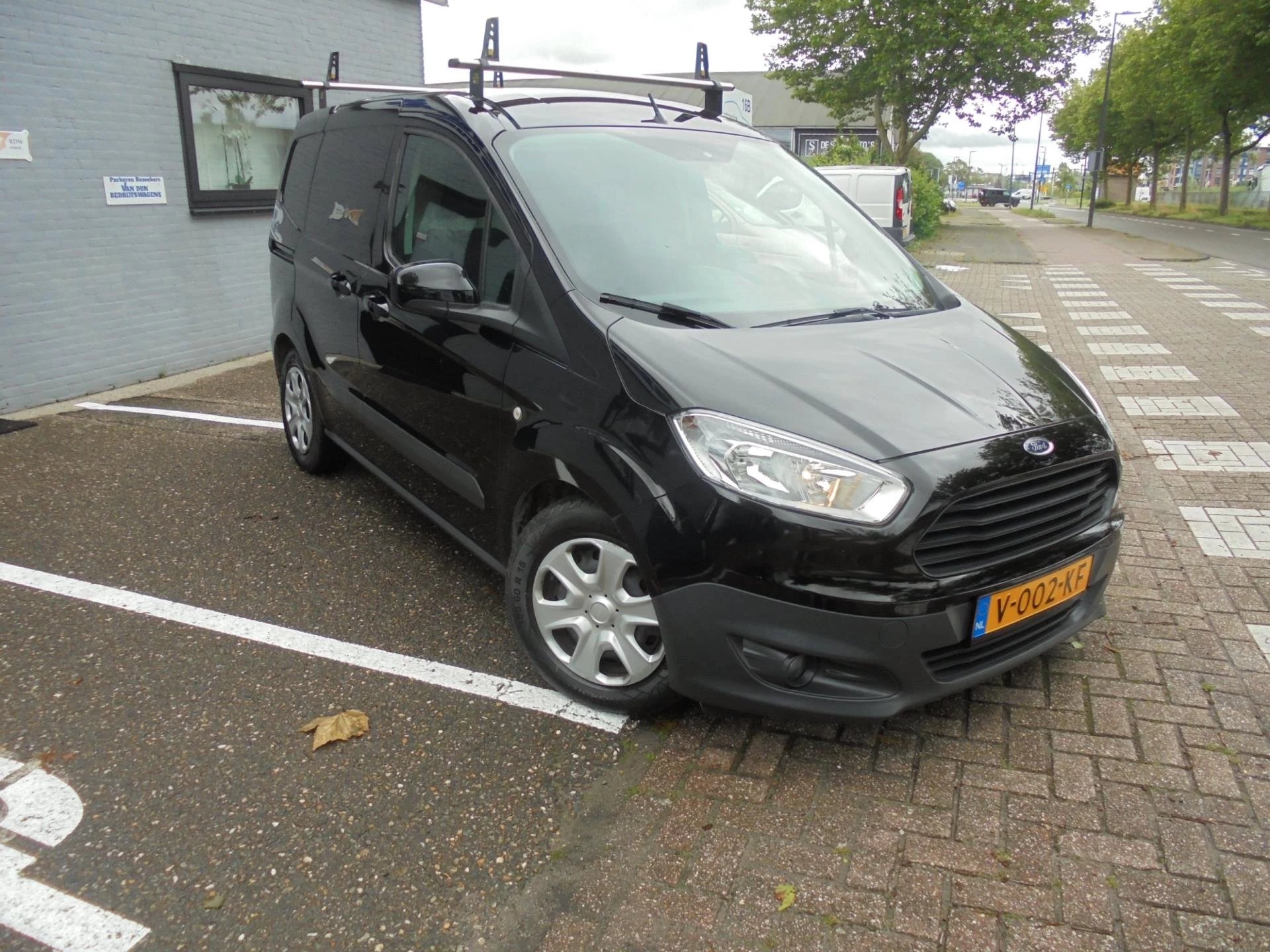 Hoofdafbeelding Ford Transit Courier