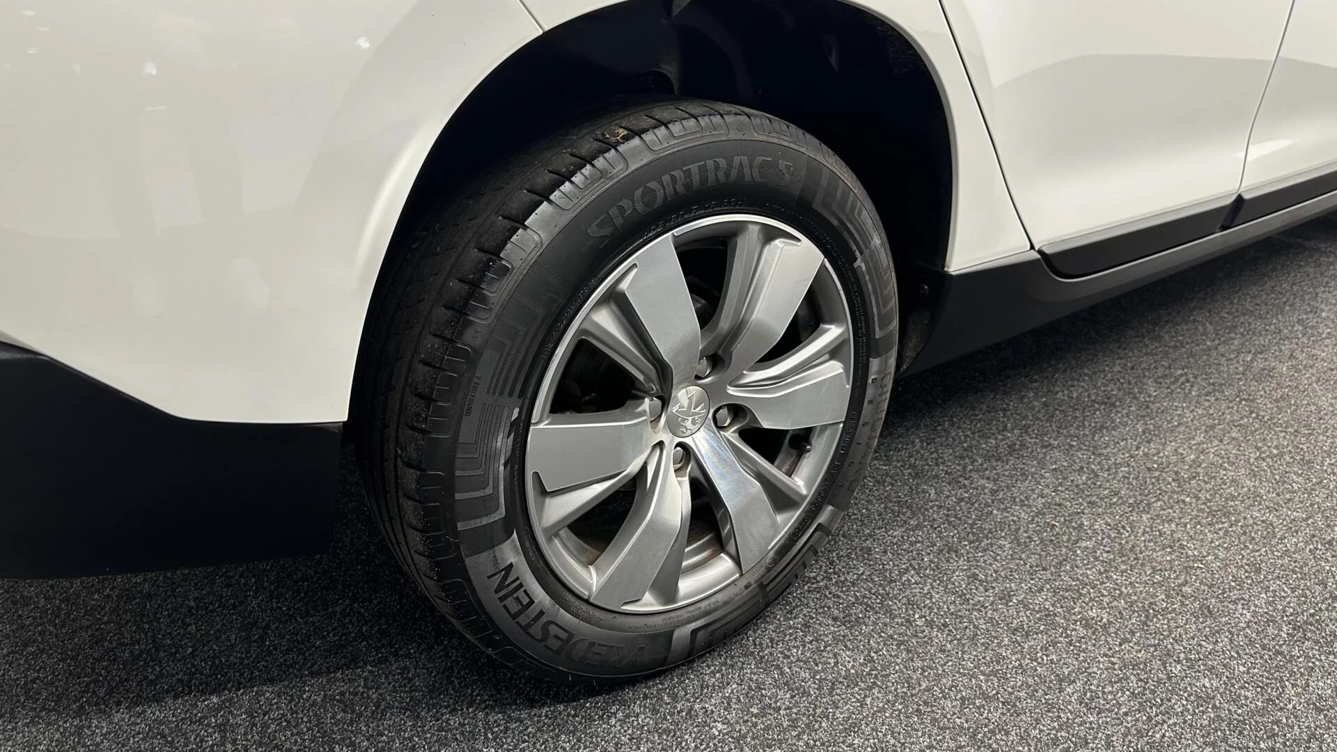 Hoofdafbeelding Peugeot 2008