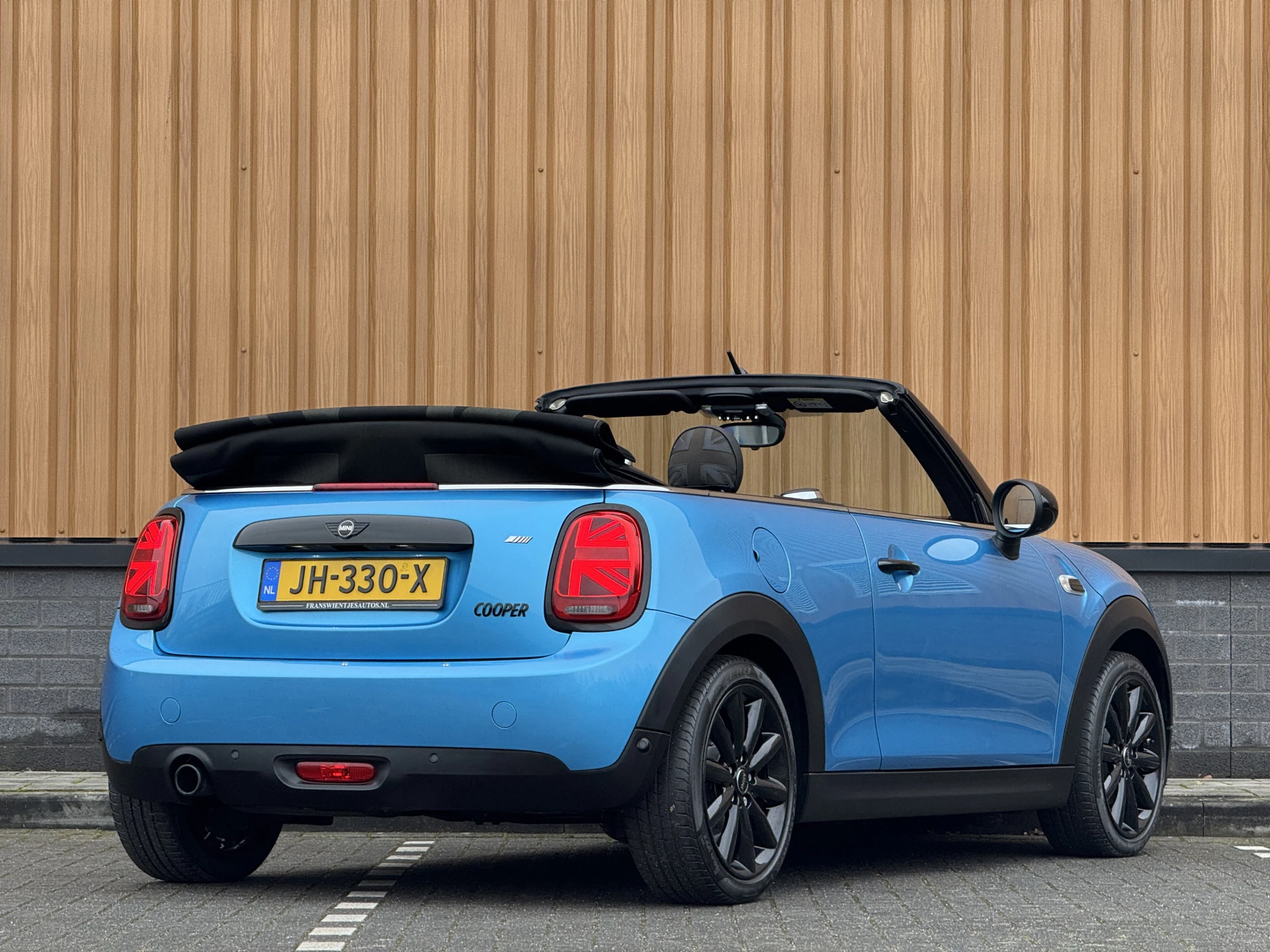 Hoofdafbeelding MINI Cooper Cabrio