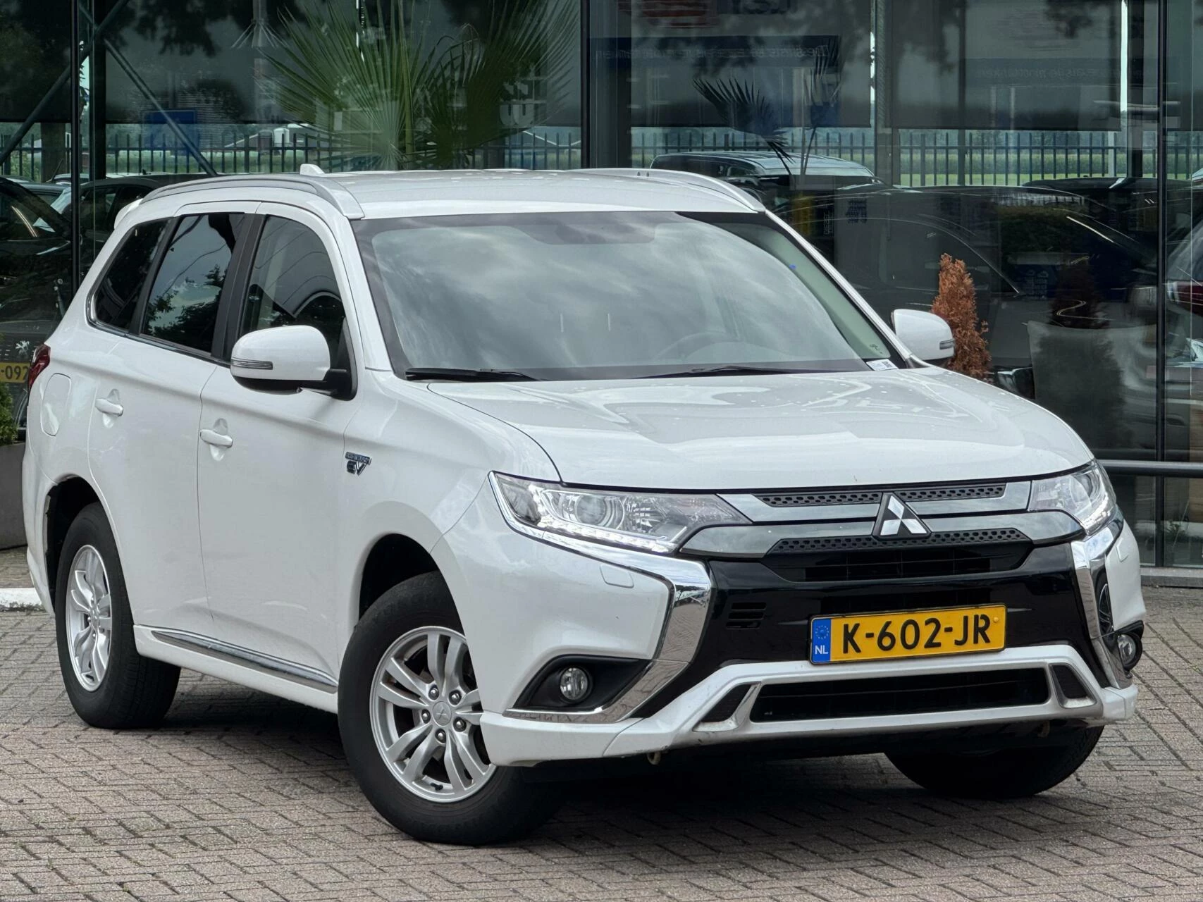 Hoofdafbeelding Mitsubishi Outlander