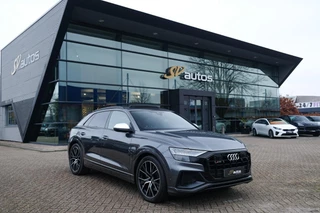 Audi SQ8 4.0 TDI V8 435pk quattro Panoramadak Luchtvering Trekhaak NL Auto Daytonagrijs