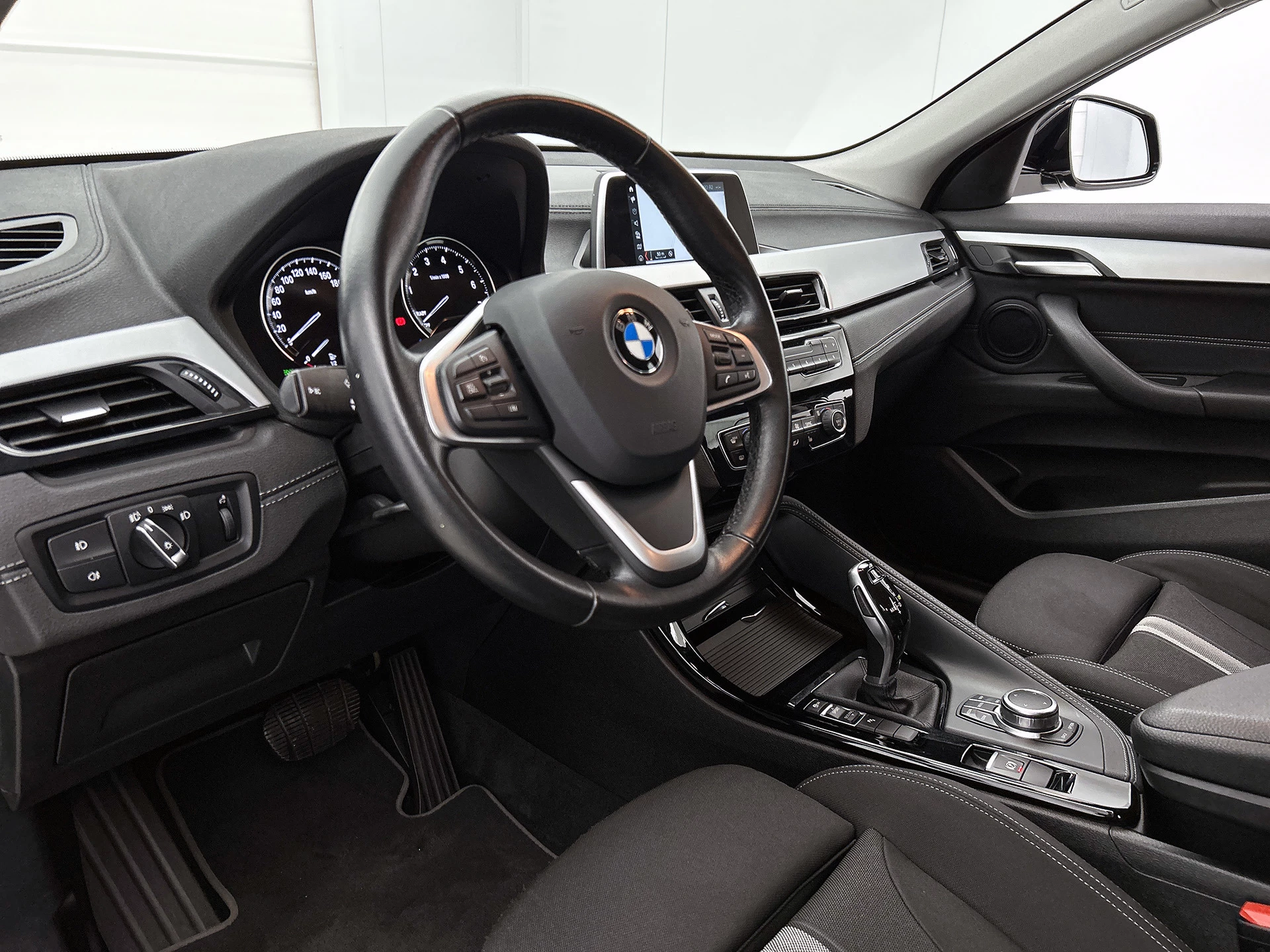 Hoofdafbeelding BMW X2