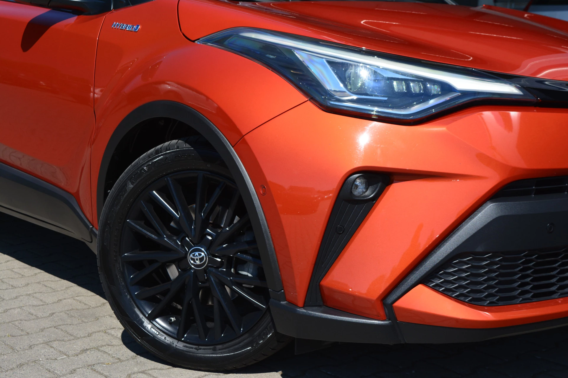 Hoofdafbeelding Toyota C-HR