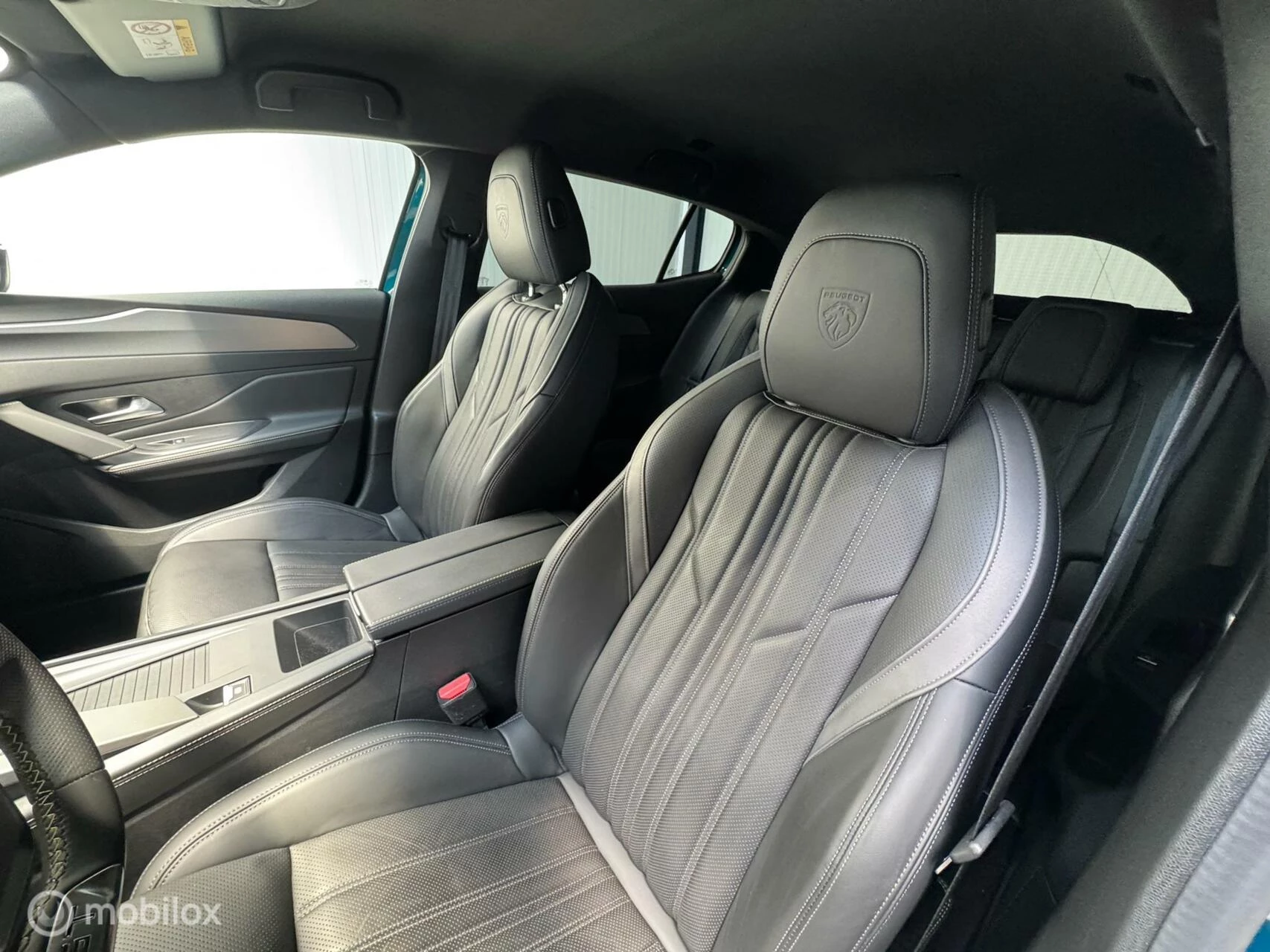 Hoofdafbeelding Peugeot 408