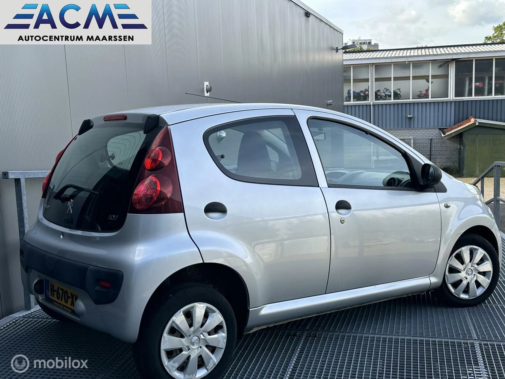 Hoofdafbeelding Peugeot 107