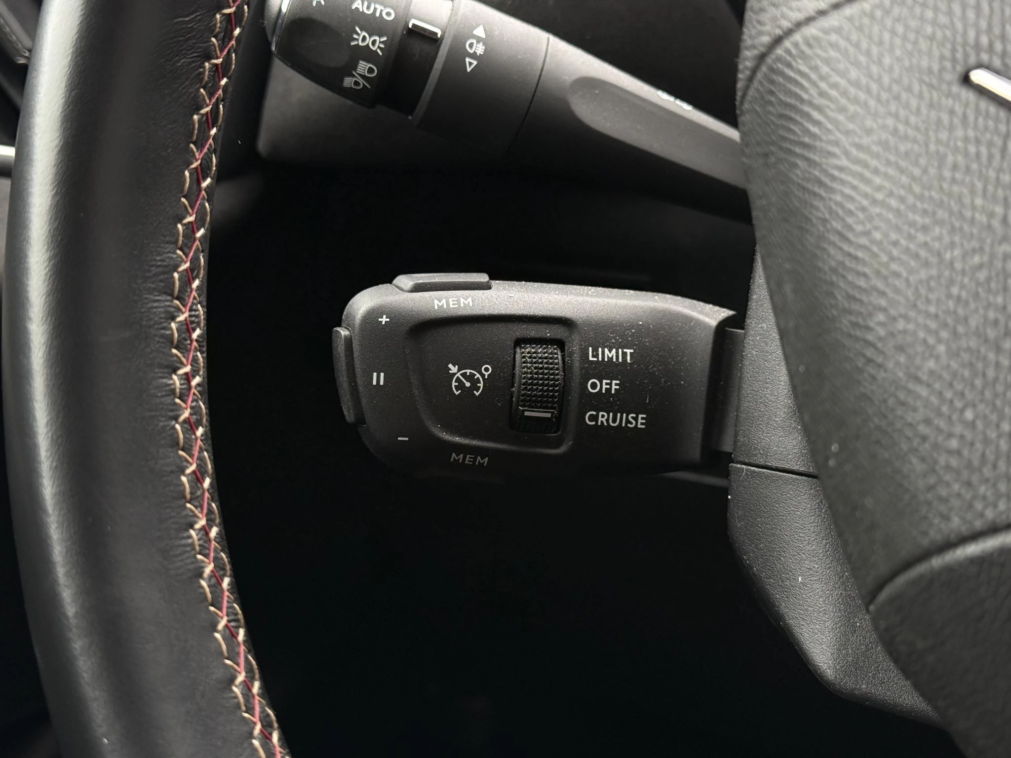 Hoofdafbeelding DS DS 3