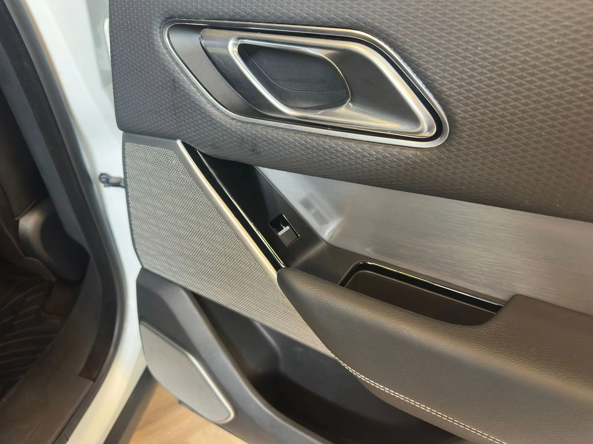 Hoofdafbeelding Land Rover Range Rover Velar