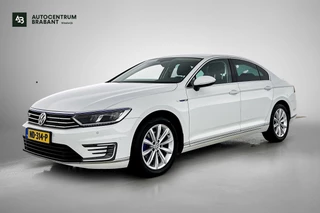 Volkswagen Passat 1.4 TSI GTE Connected Series(NL-auto, Navi, Trekhaak, PDC V+A, Climate Con, Etc)