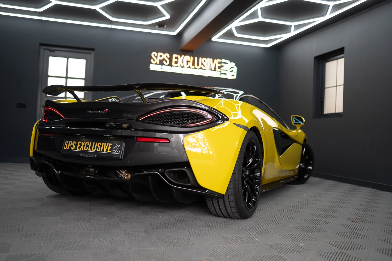 Hoofdafbeelding McLaren 570S