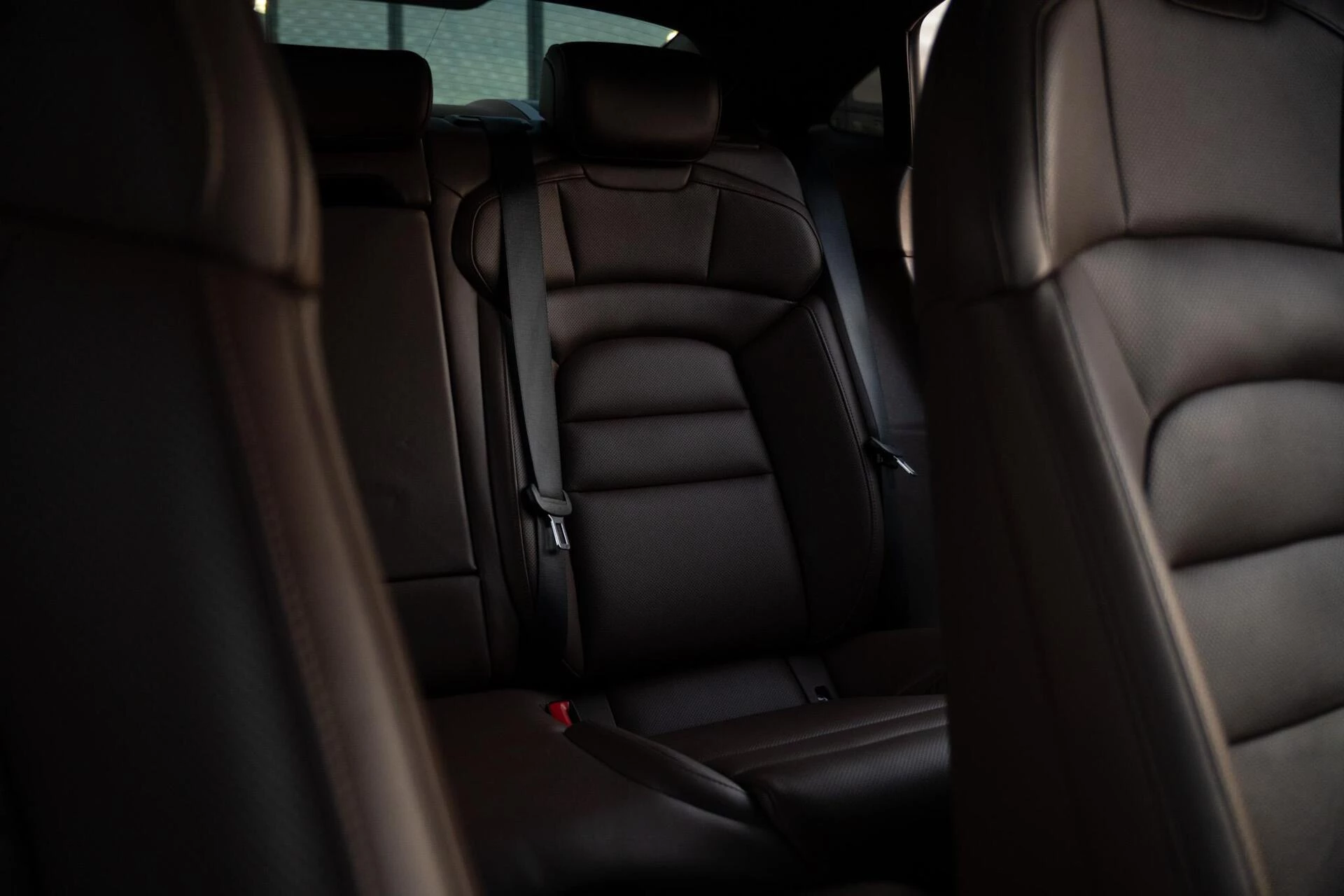 Hoofdafbeelding Porsche Taycan