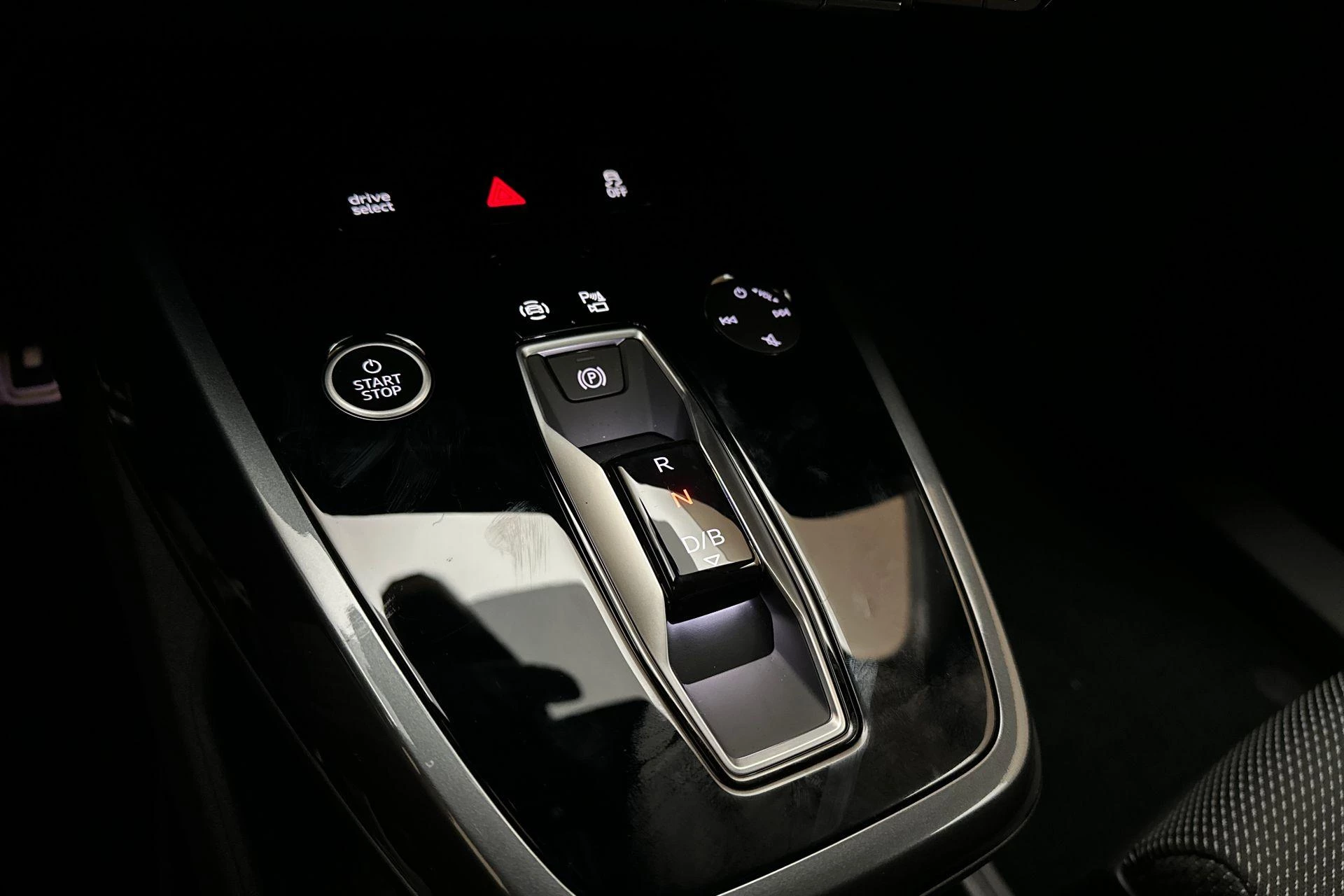 Hoofdafbeelding Audi Q4 e-tron