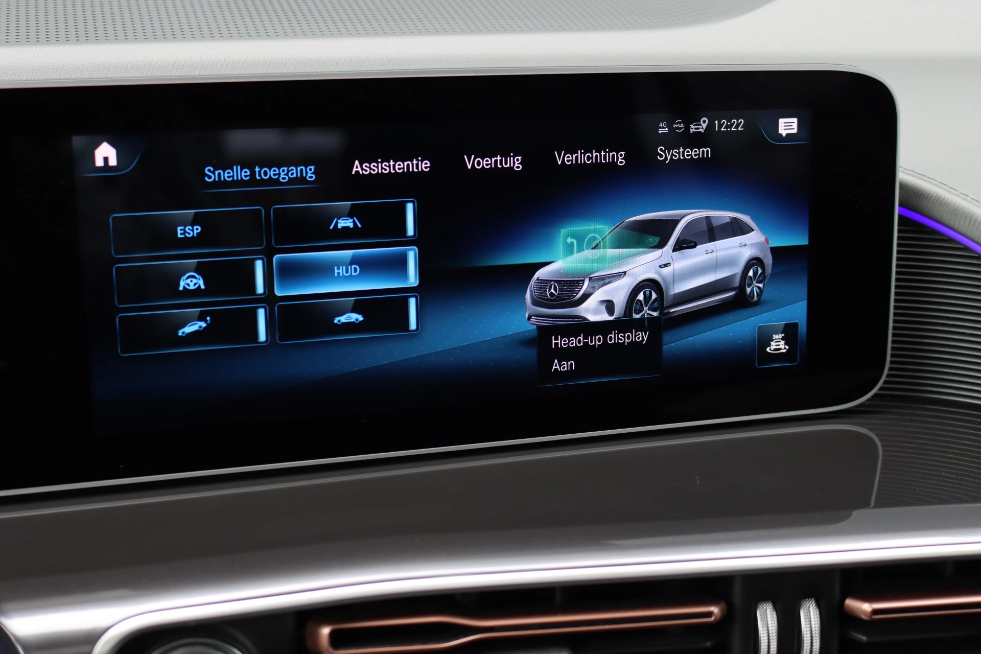 Hoofdafbeelding Mercedes-Benz EQC