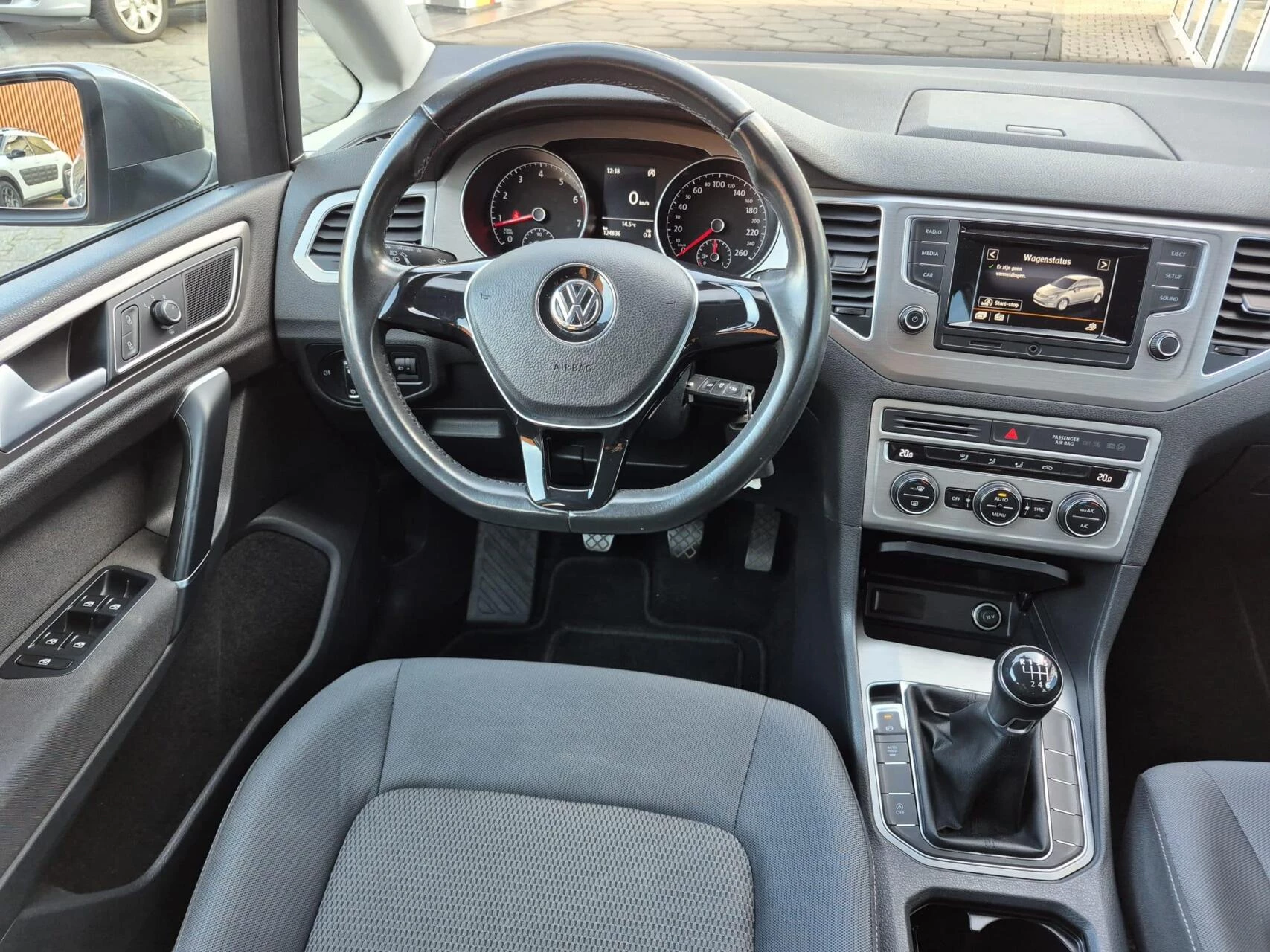 Hoofdafbeelding Volkswagen Golf Sportsvan