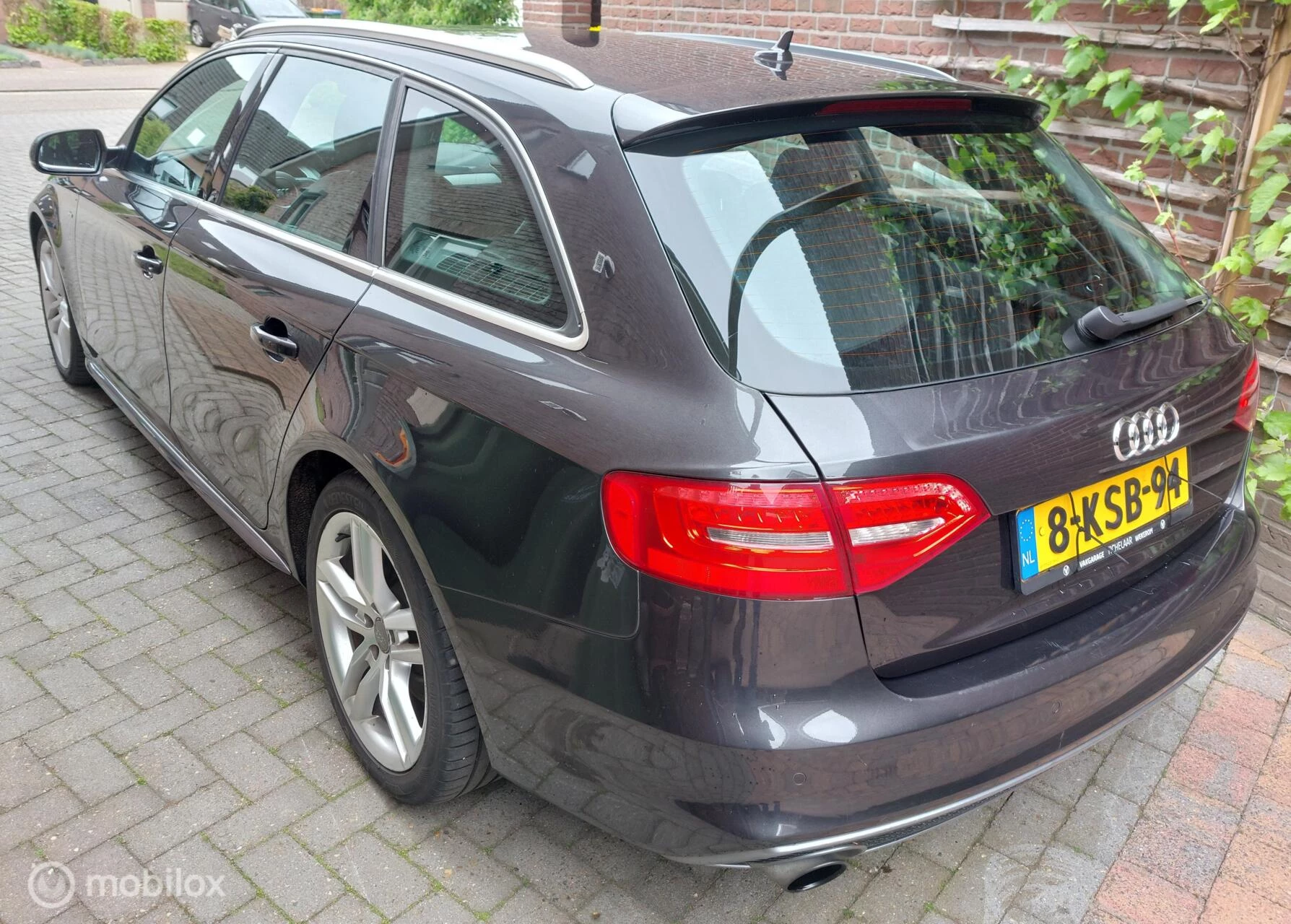 Hoofdafbeelding Audi A4