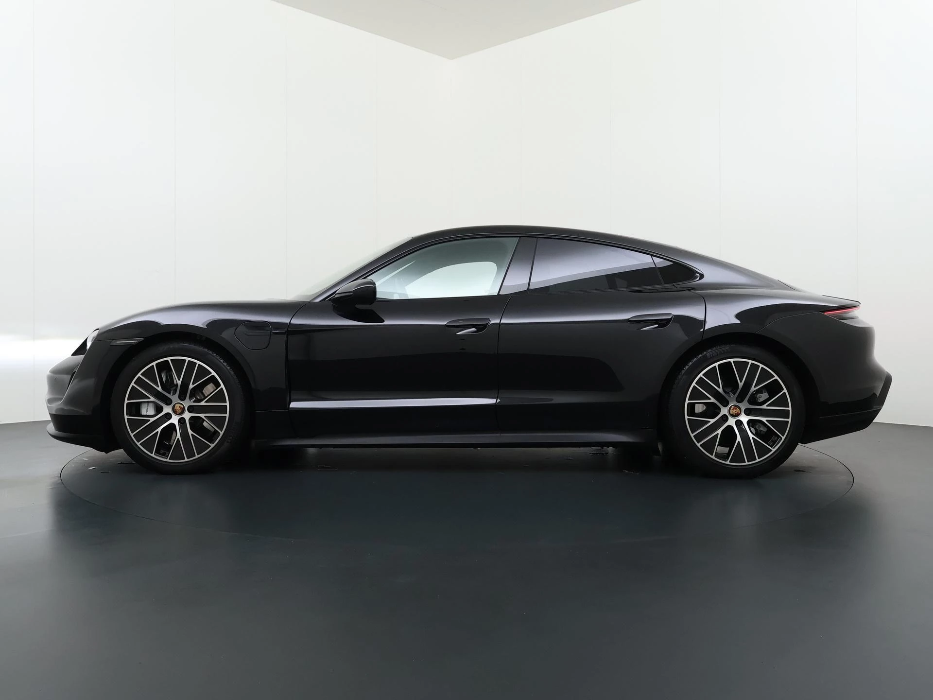 Hoofdafbeelding Porsche Taycan