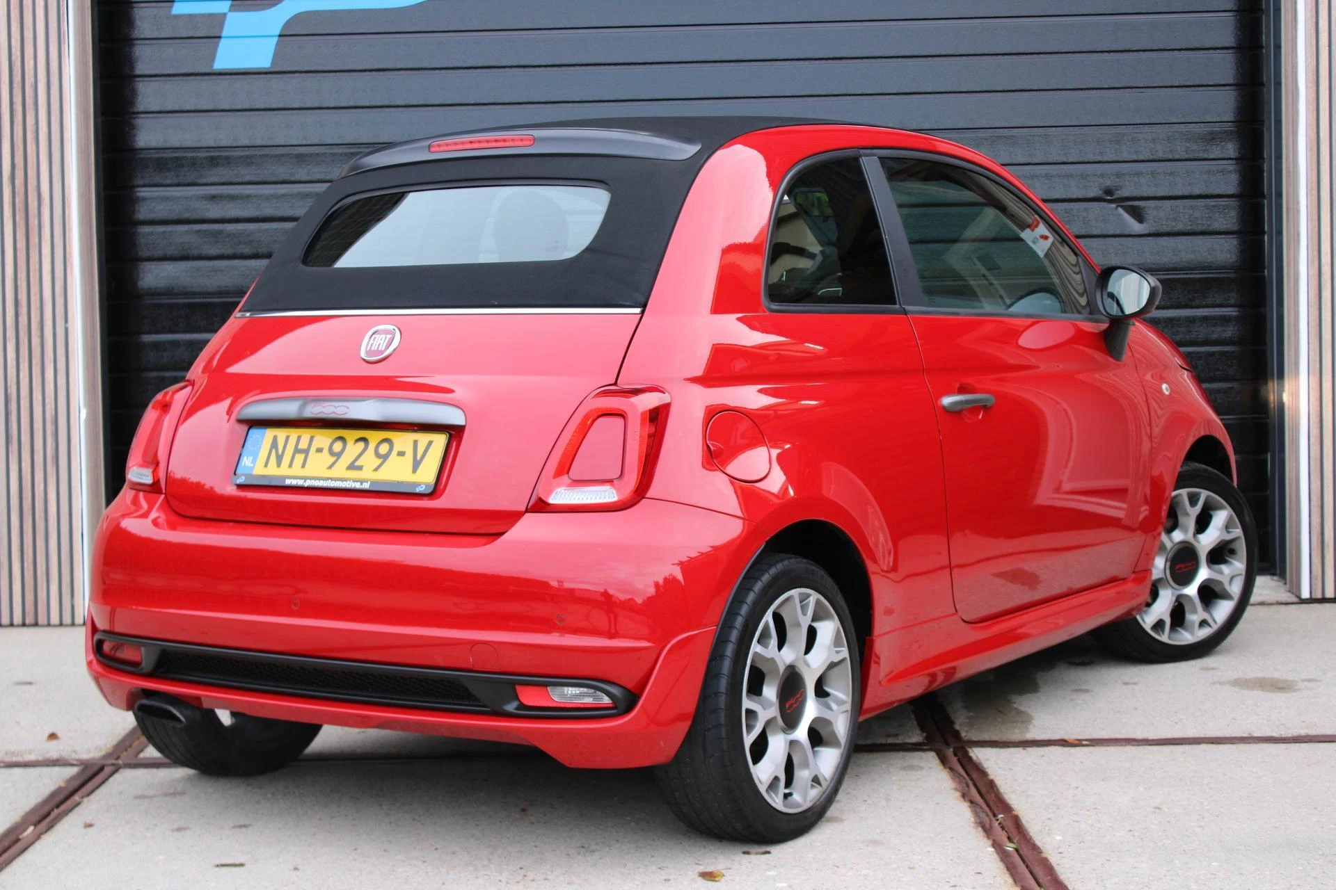Hoofdafbeelding Fiat 500C
