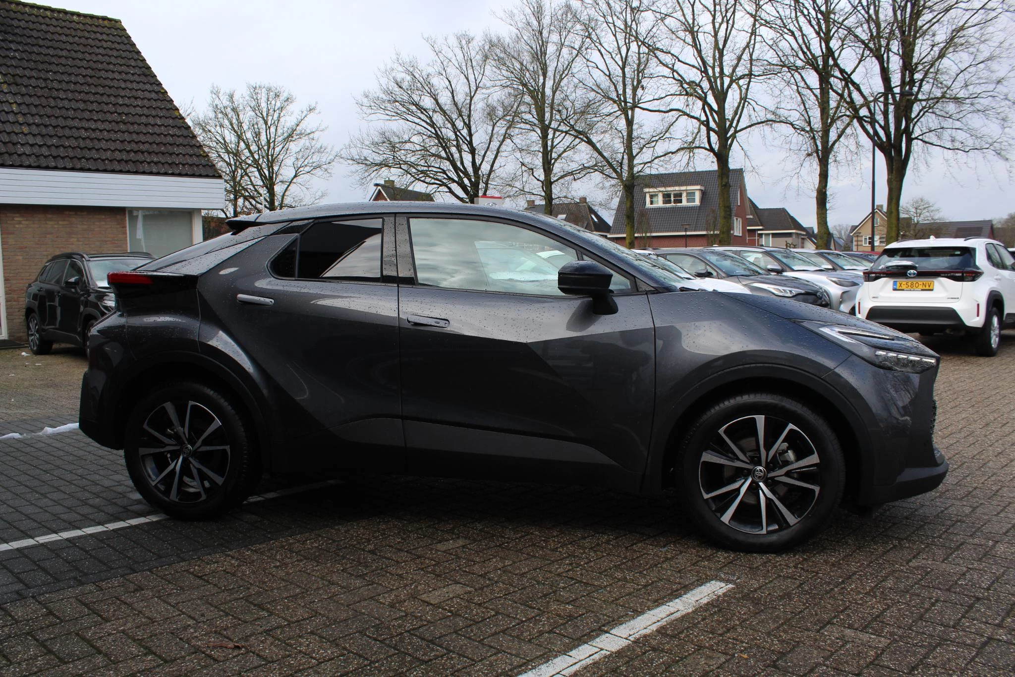 Hoofdafbeelding Toyota C-HR